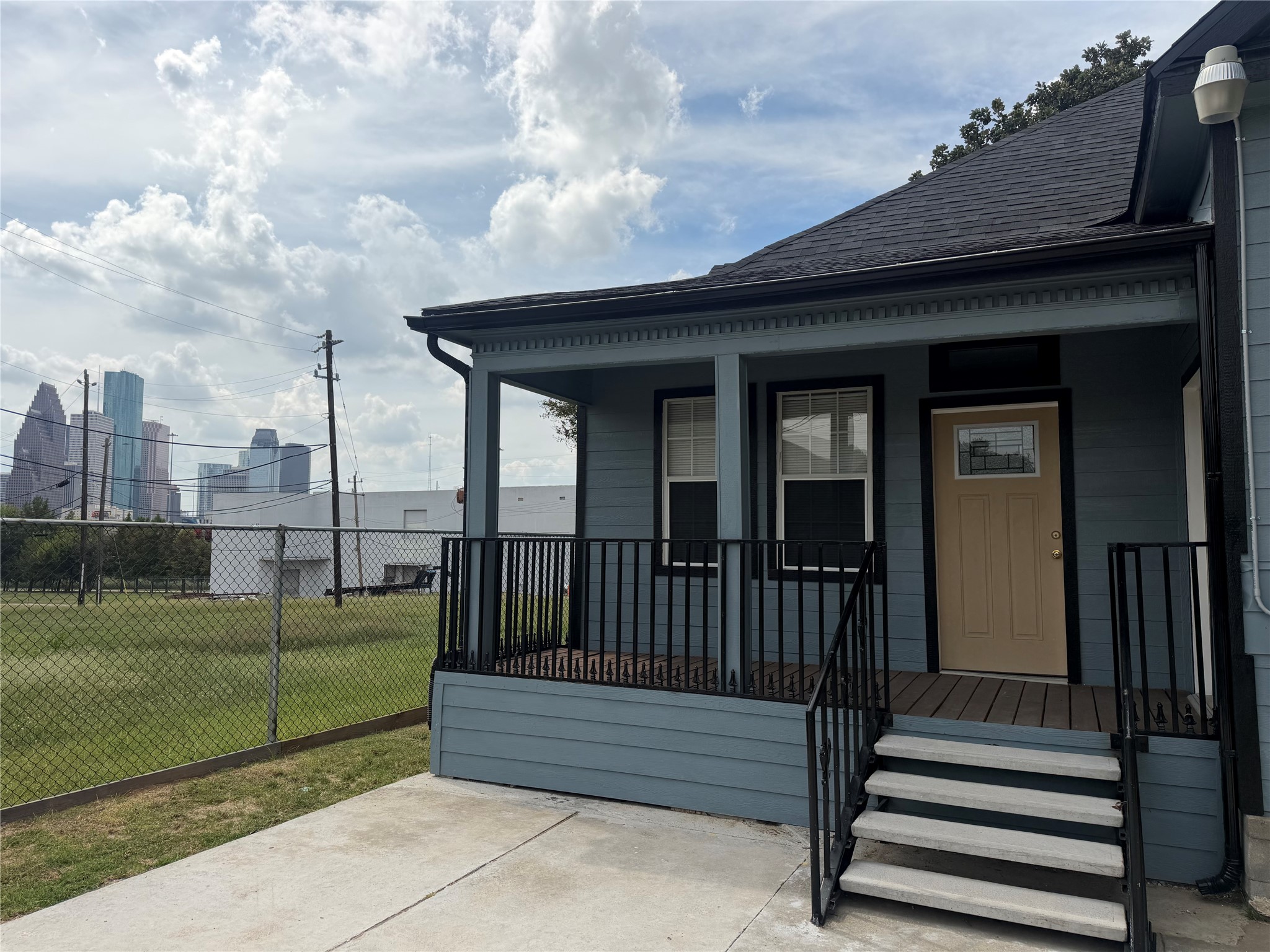 1815 South Street Property Photo 1