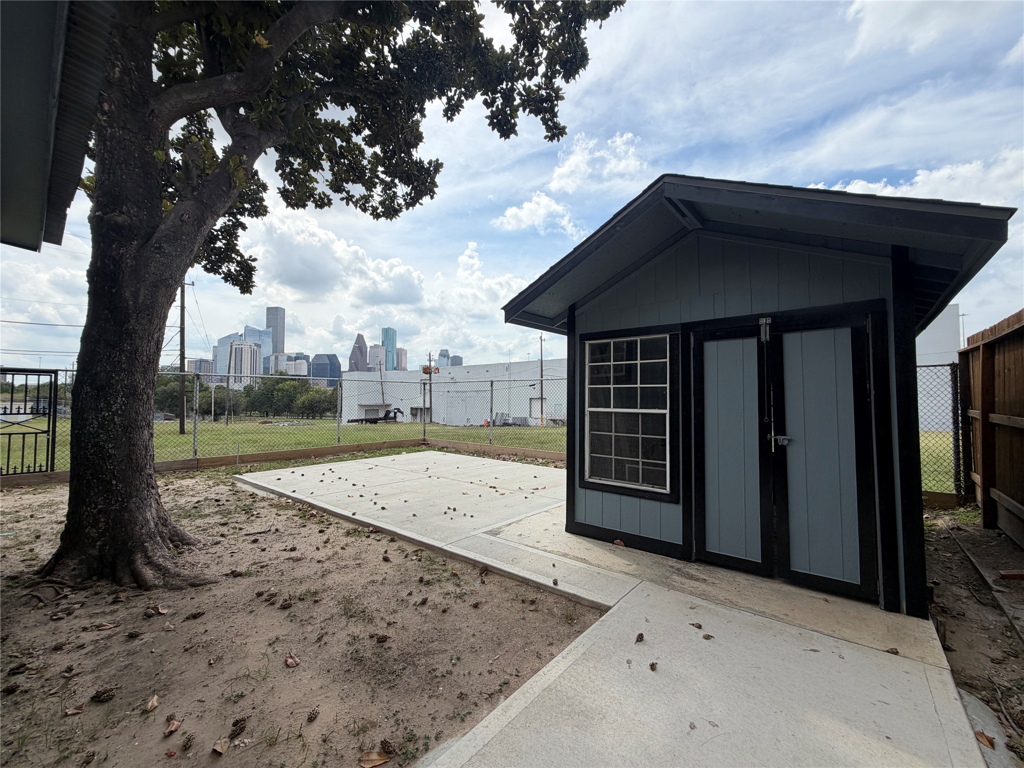 1815 South Street Property Photo 19