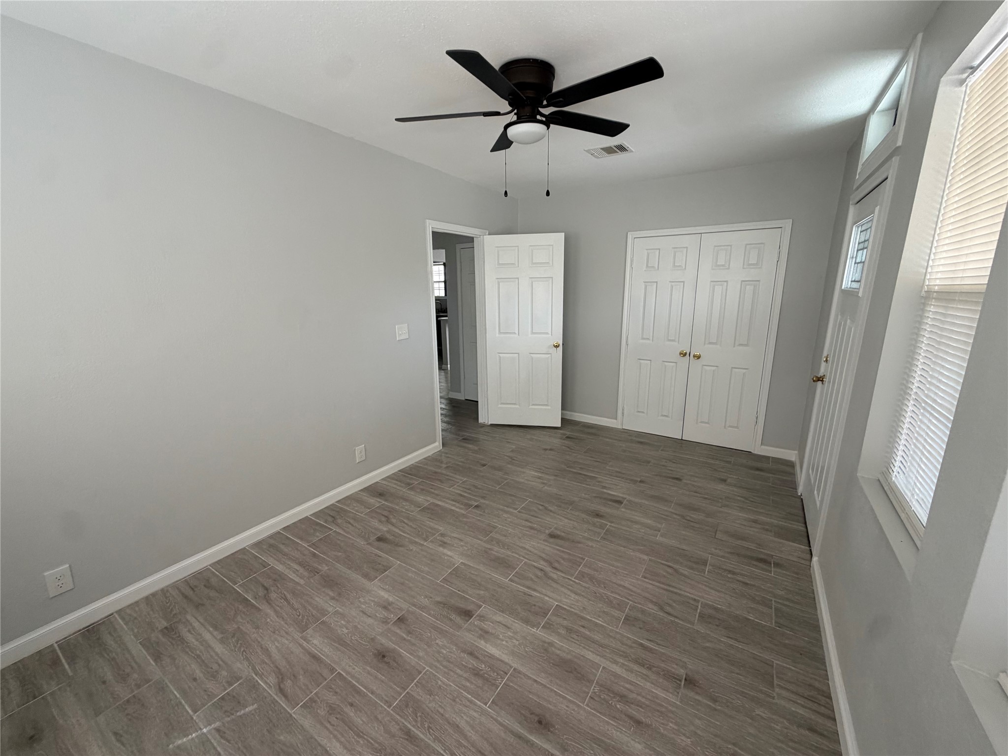 1815 South Street Property Photo 28