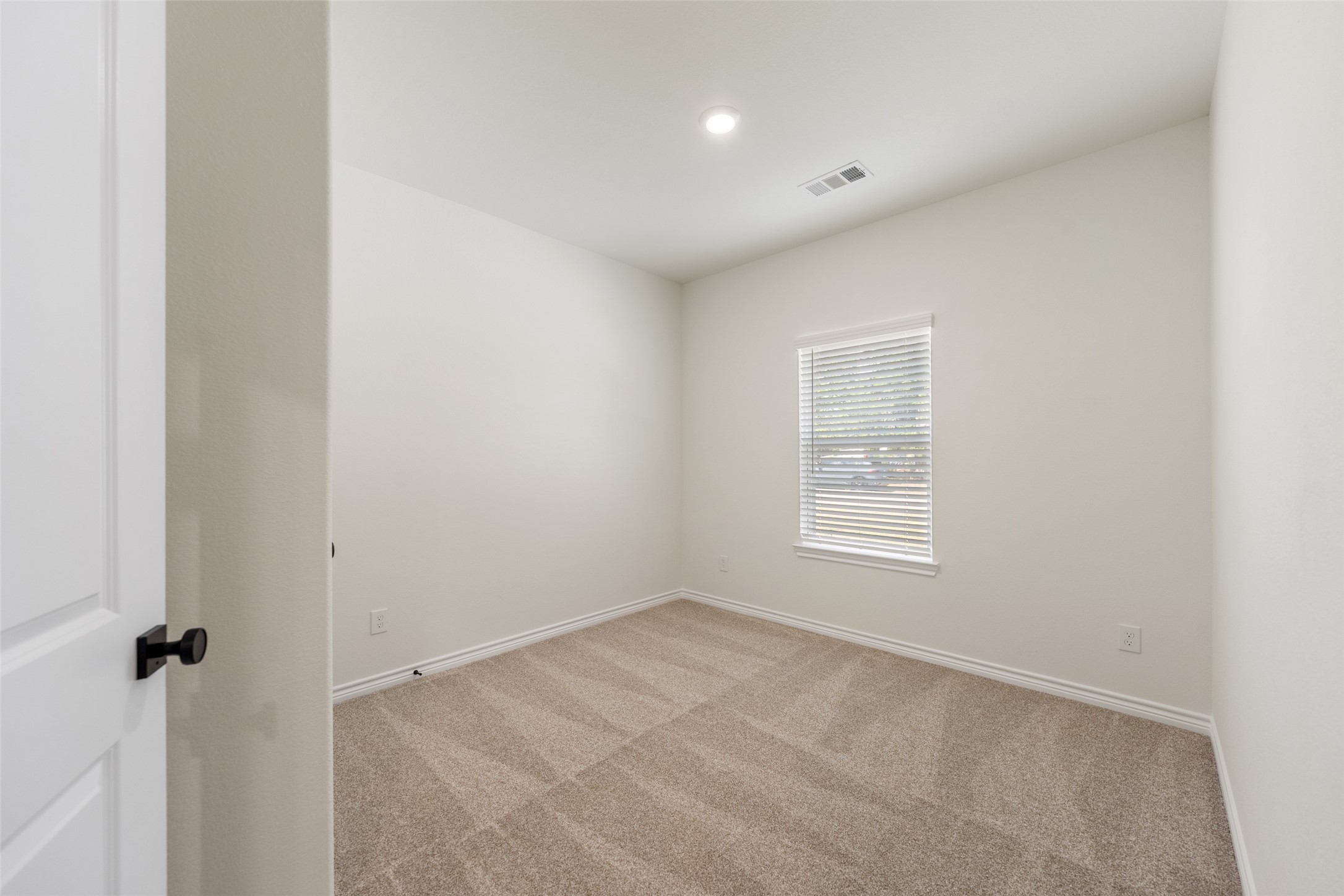 315 N Woodson Street Property Photo 18