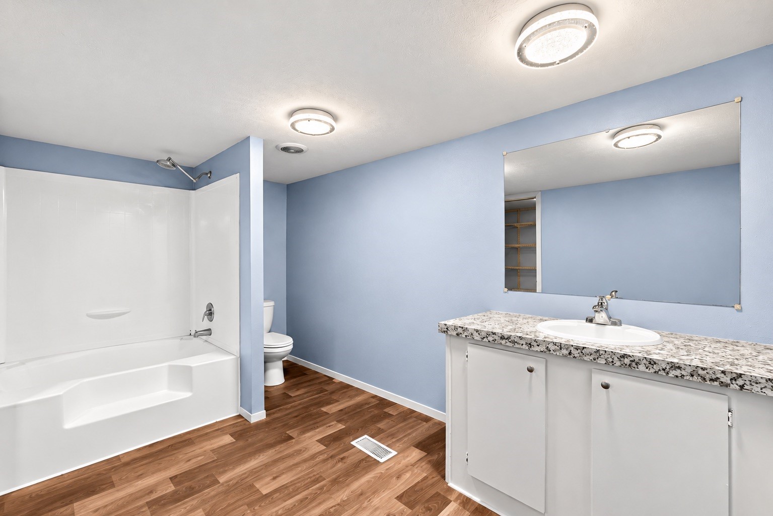 139 Malcom Street Property Photo 9