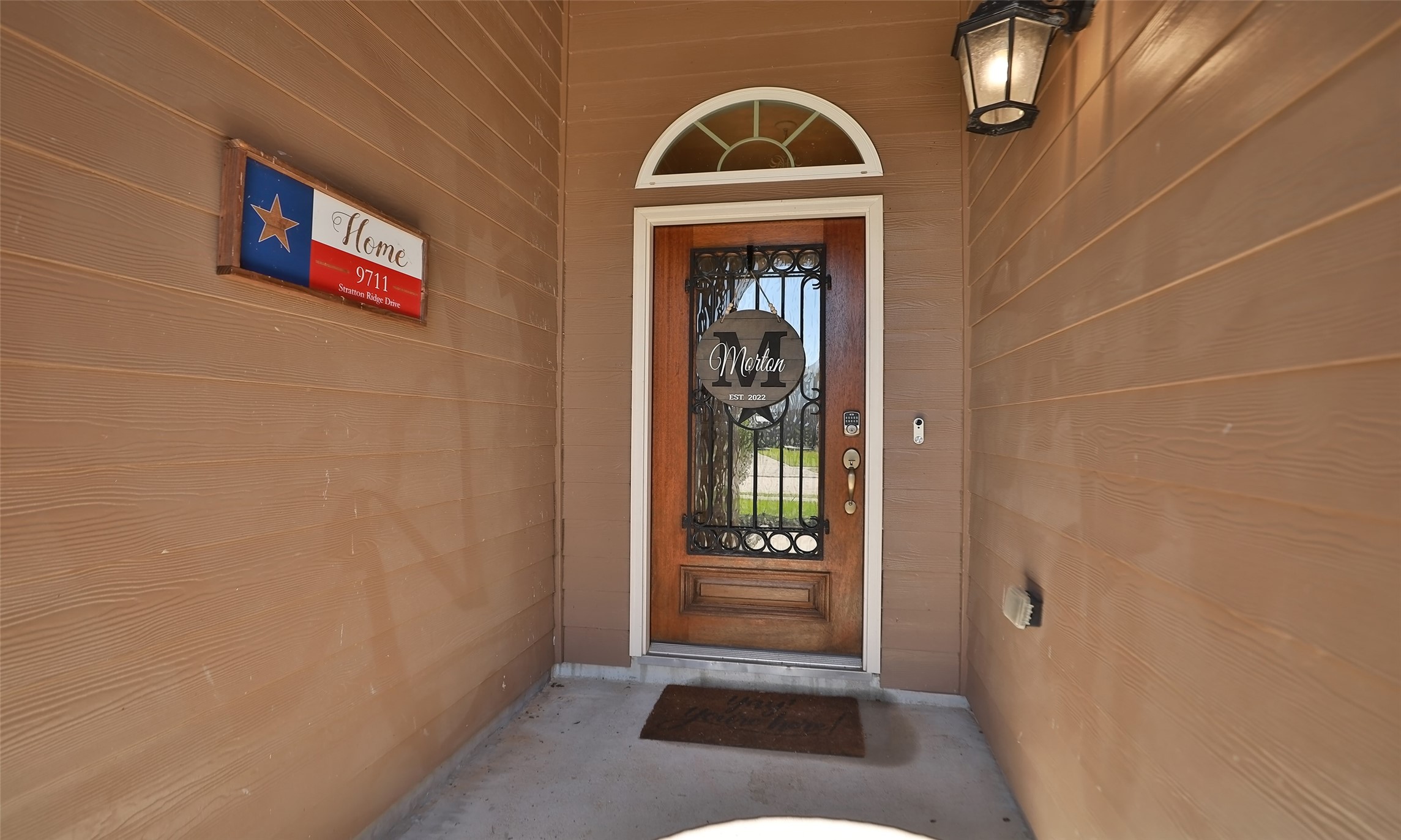 9711 Stratton Ridge Drive Property Photo 5