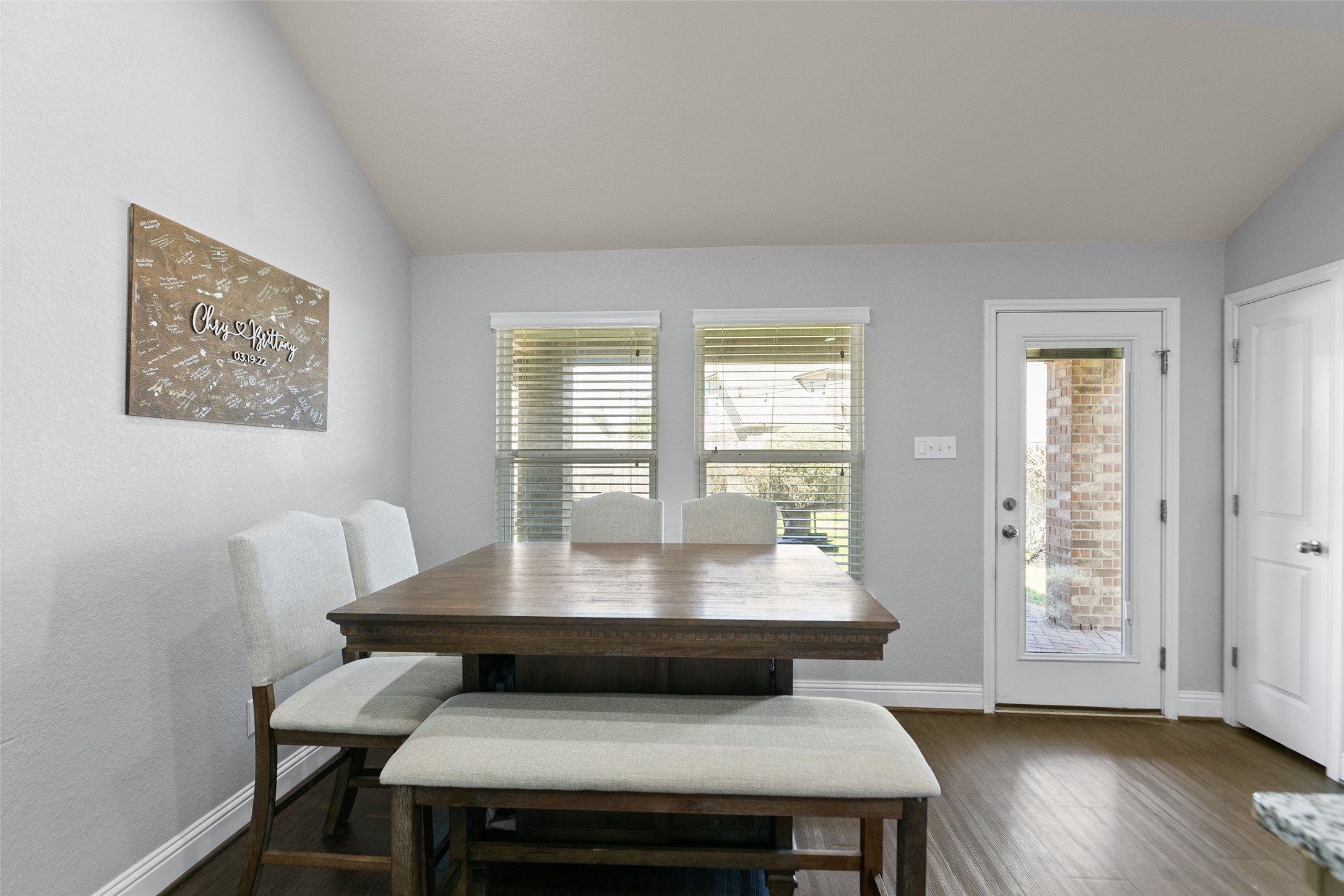 9711 Stratton Ridge Drive Property Photo 20