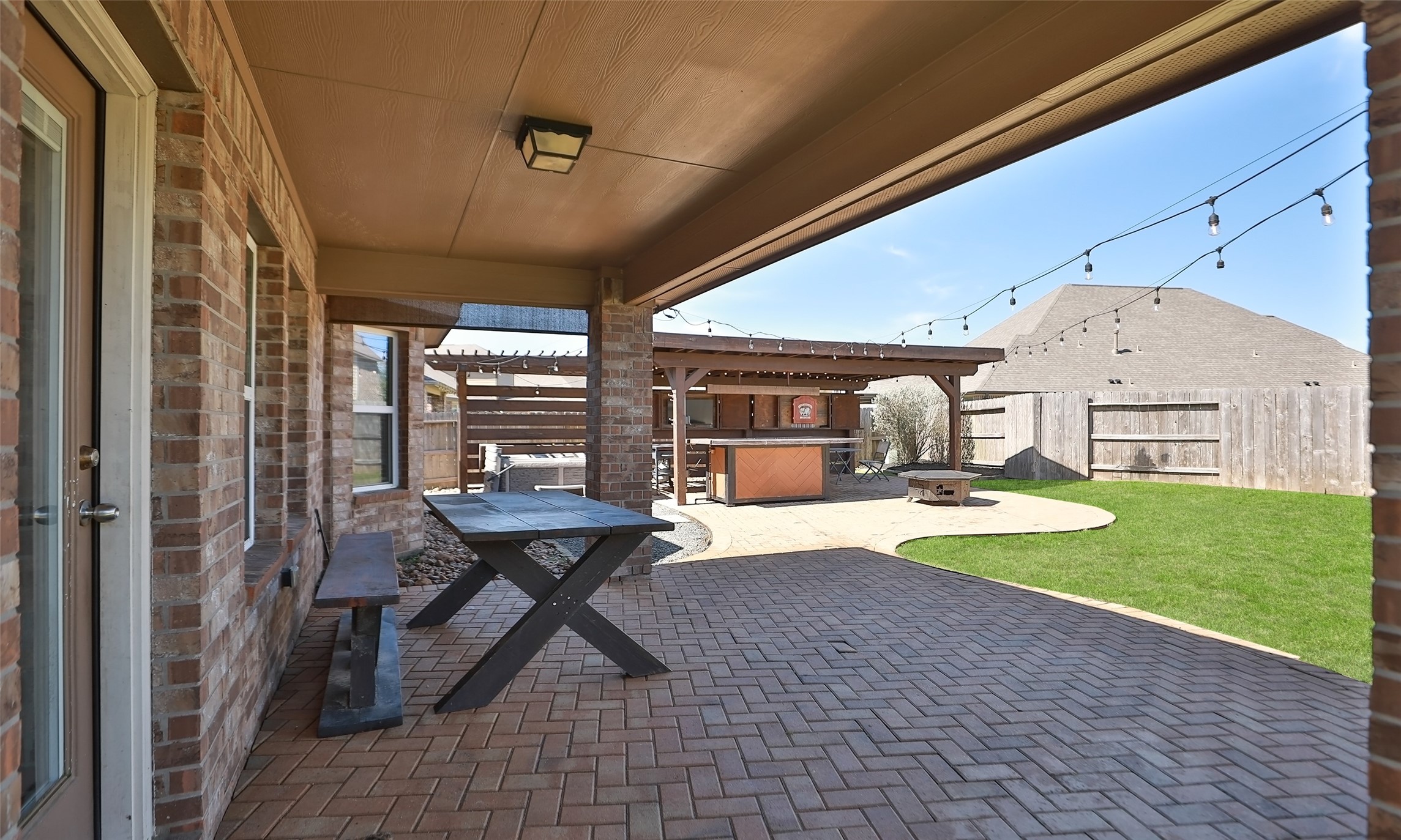 9711 Stratton Ridge Drive Property Photo 33