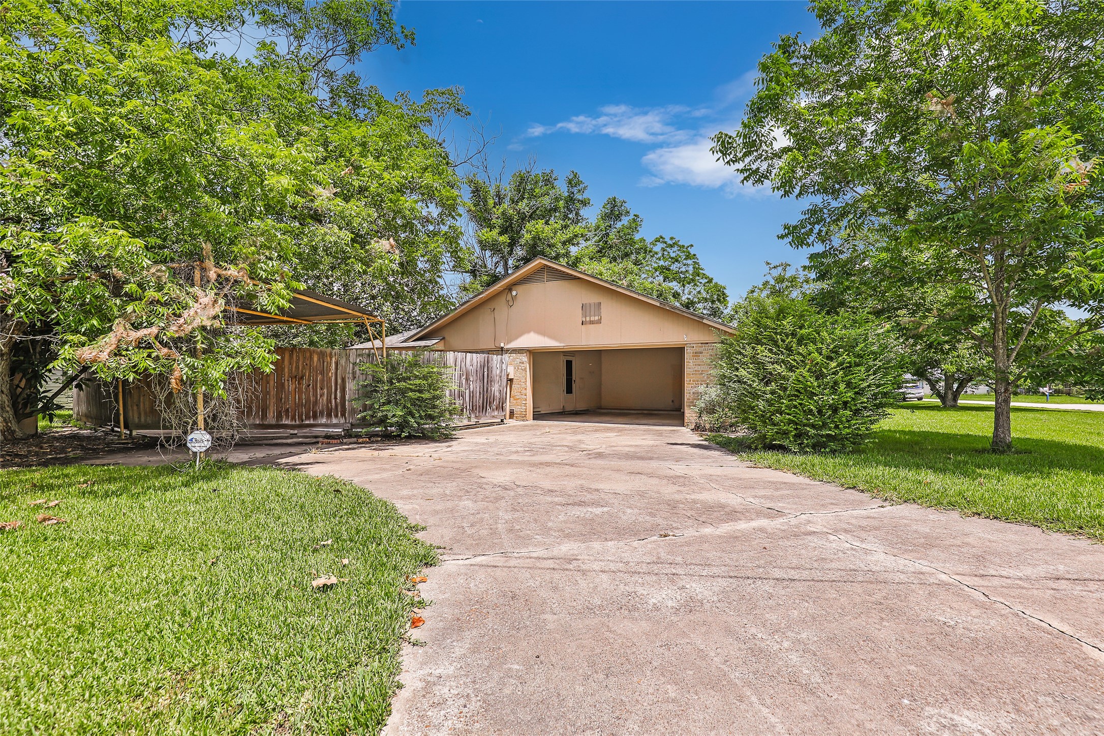 101 Sunset Heights Avenue Property Photo 32