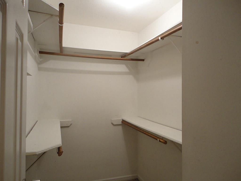 11710 Southlake Drive 22 Property Photo 15