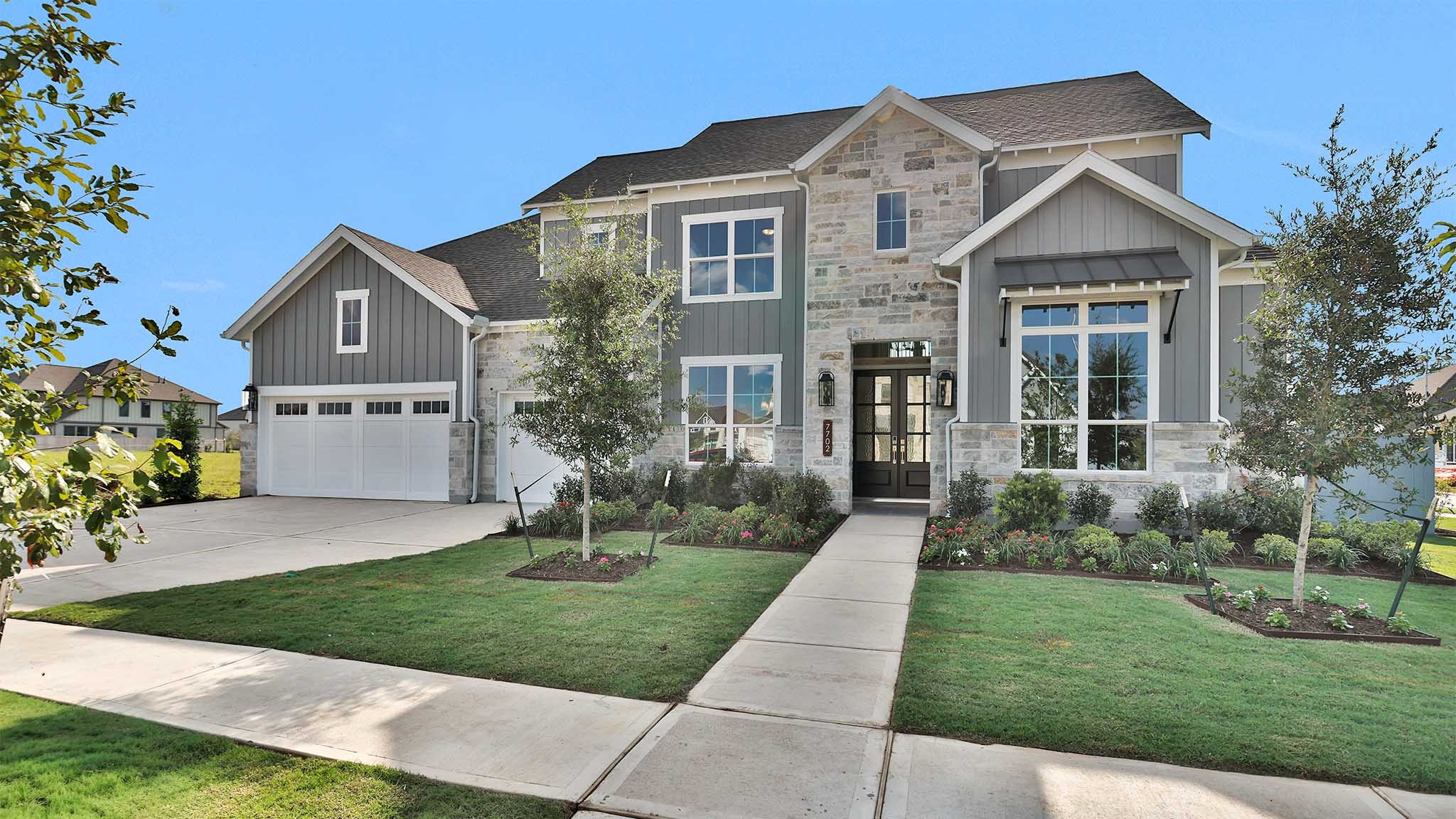 7702 Sparkle Dun Court Property Photo 1