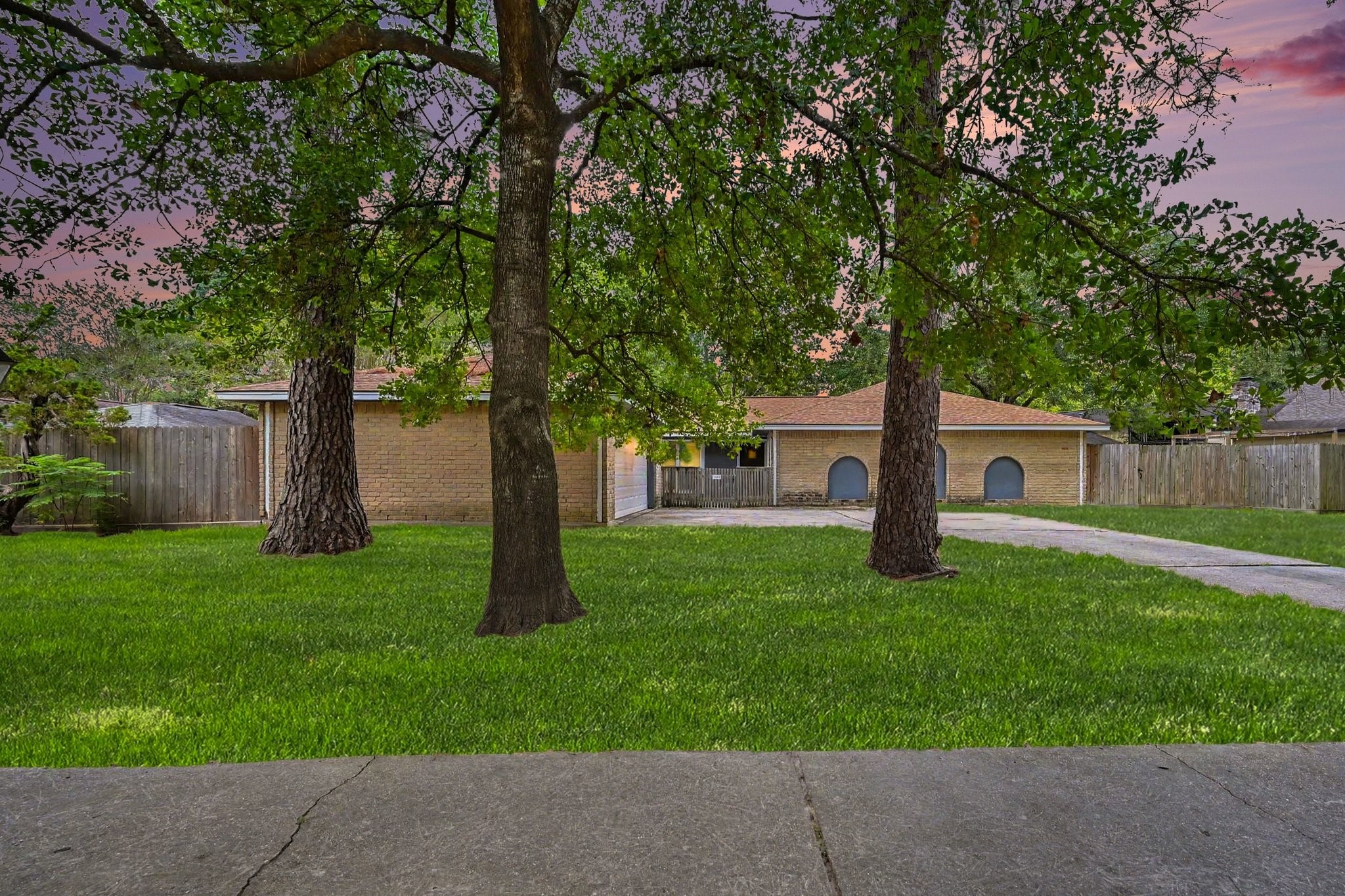 11507 Chetman Drive Property Photo 1