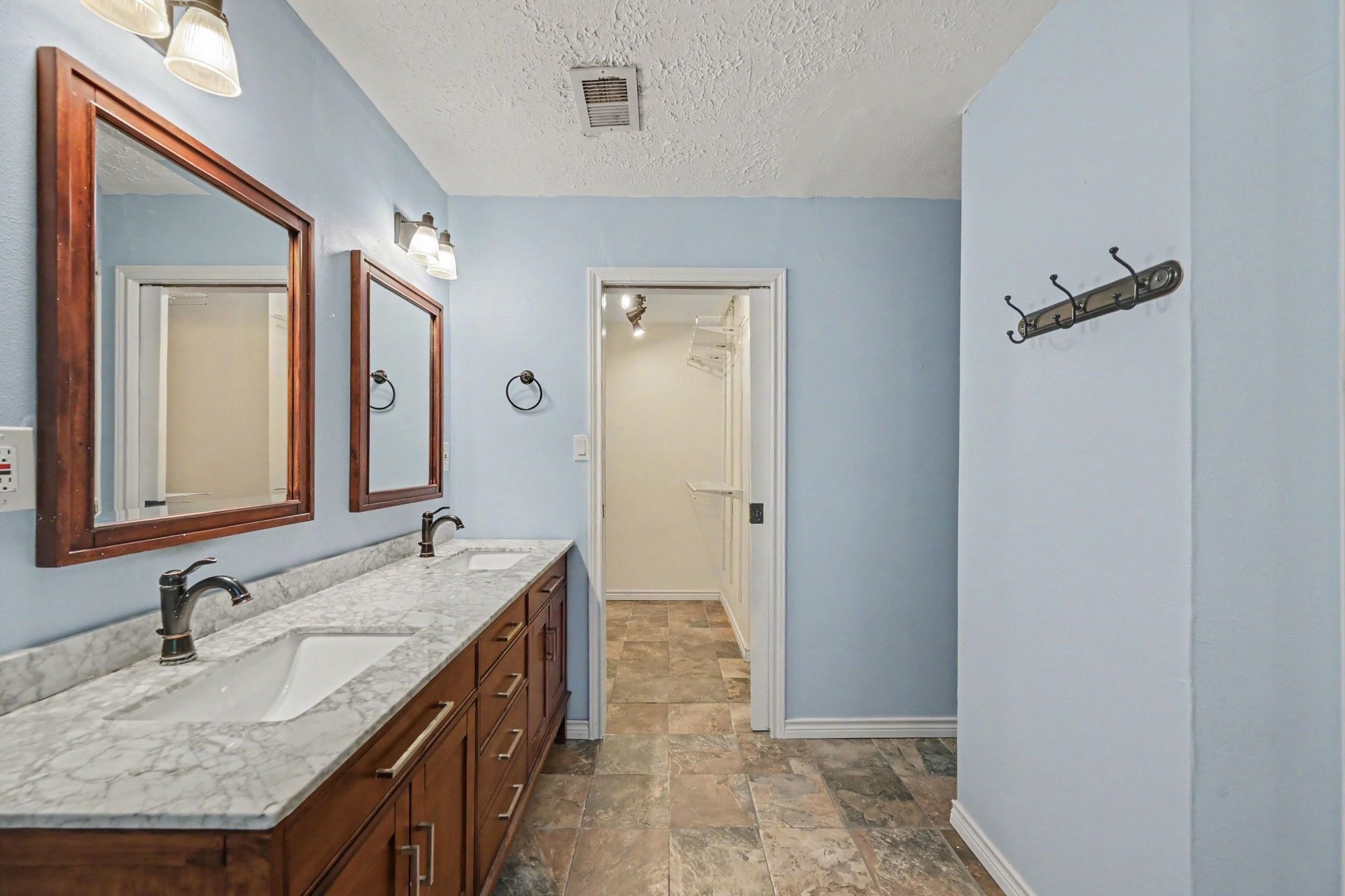 11507 Chetman Drive Property Photo 23
