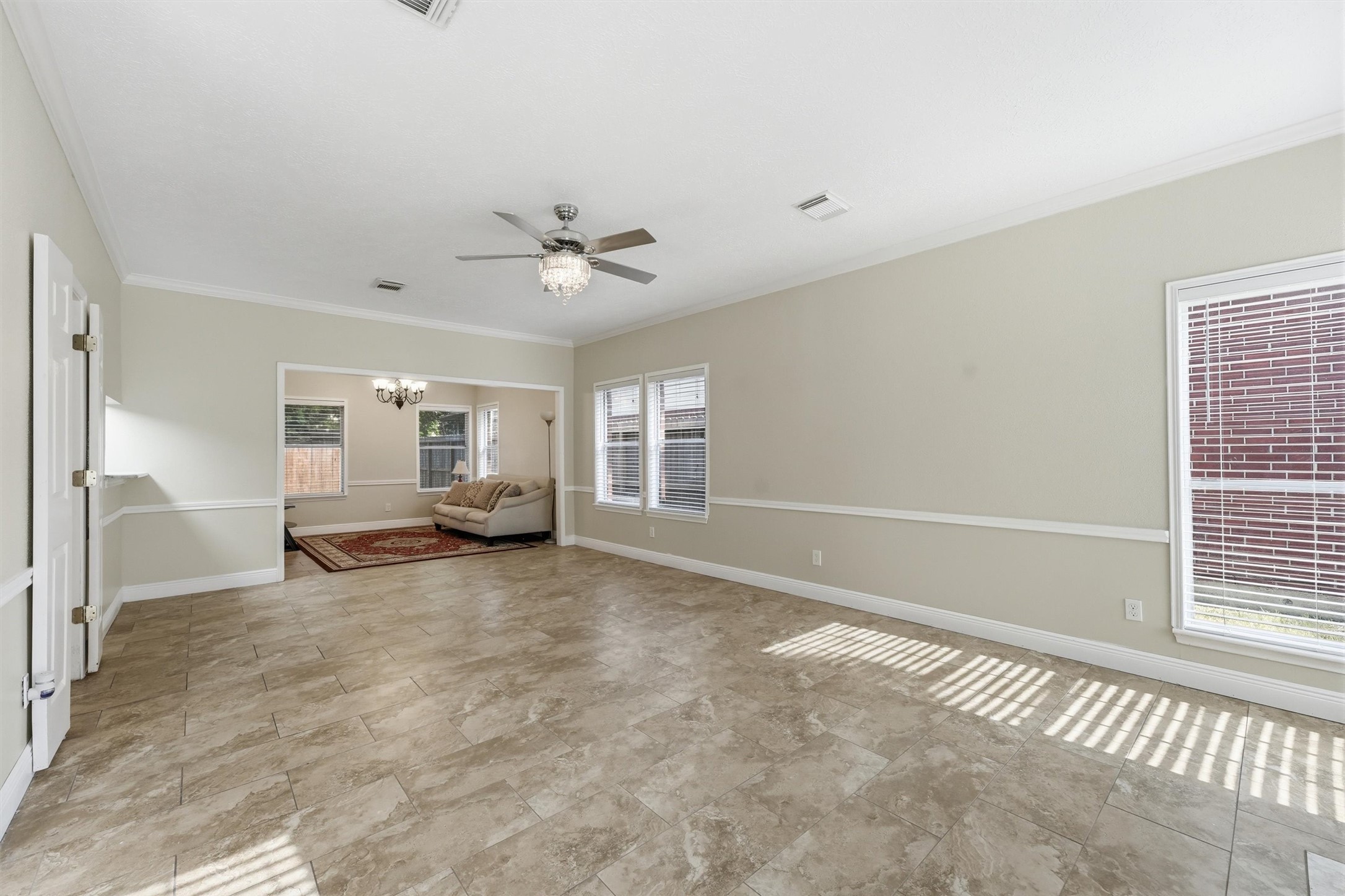 5602 Society Ln Property Photo 6