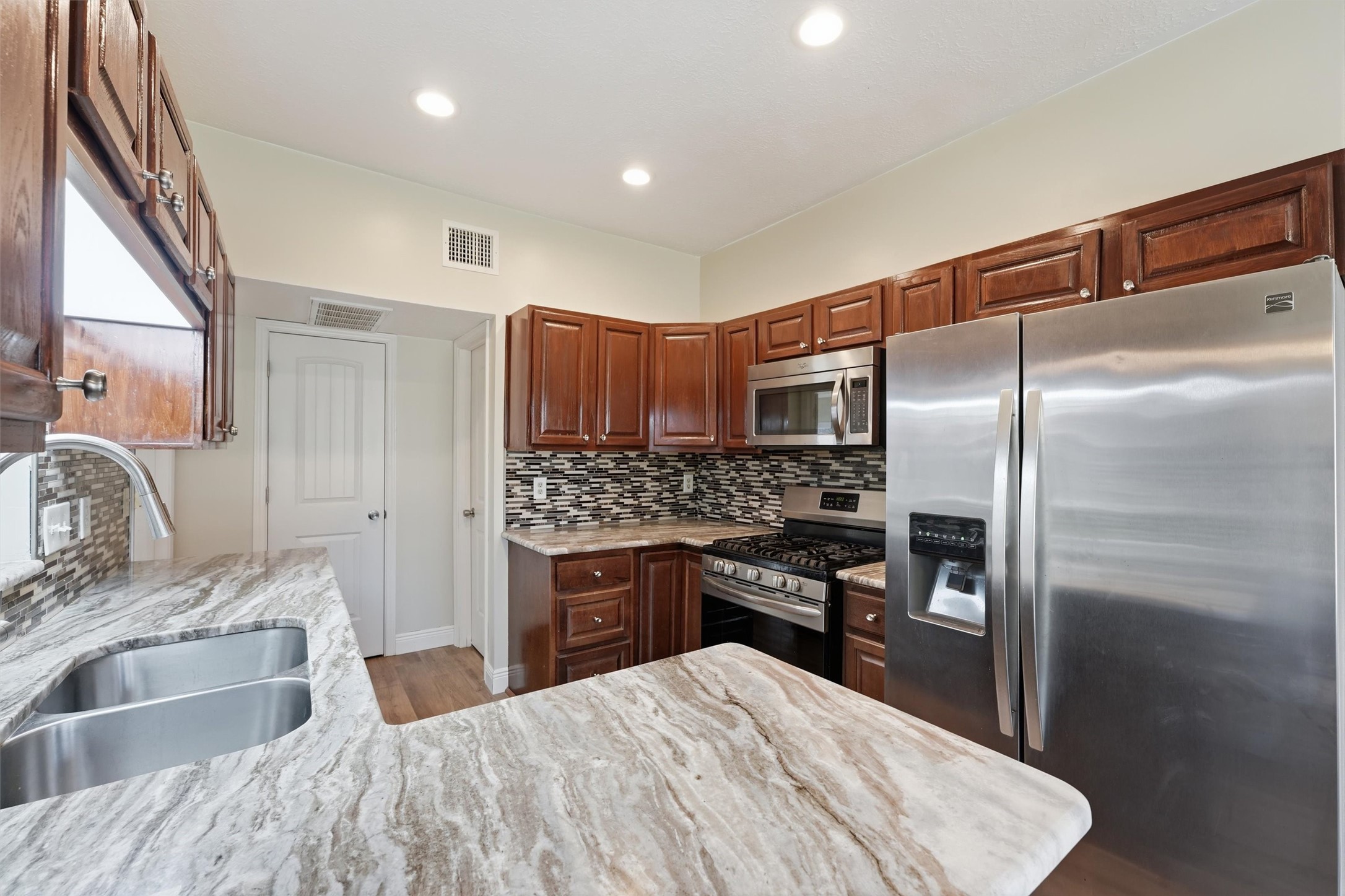 5602 Society Ln Property Photo 15