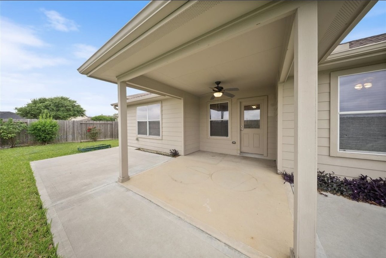 6007 Wilcox Point Court Property Photo 14