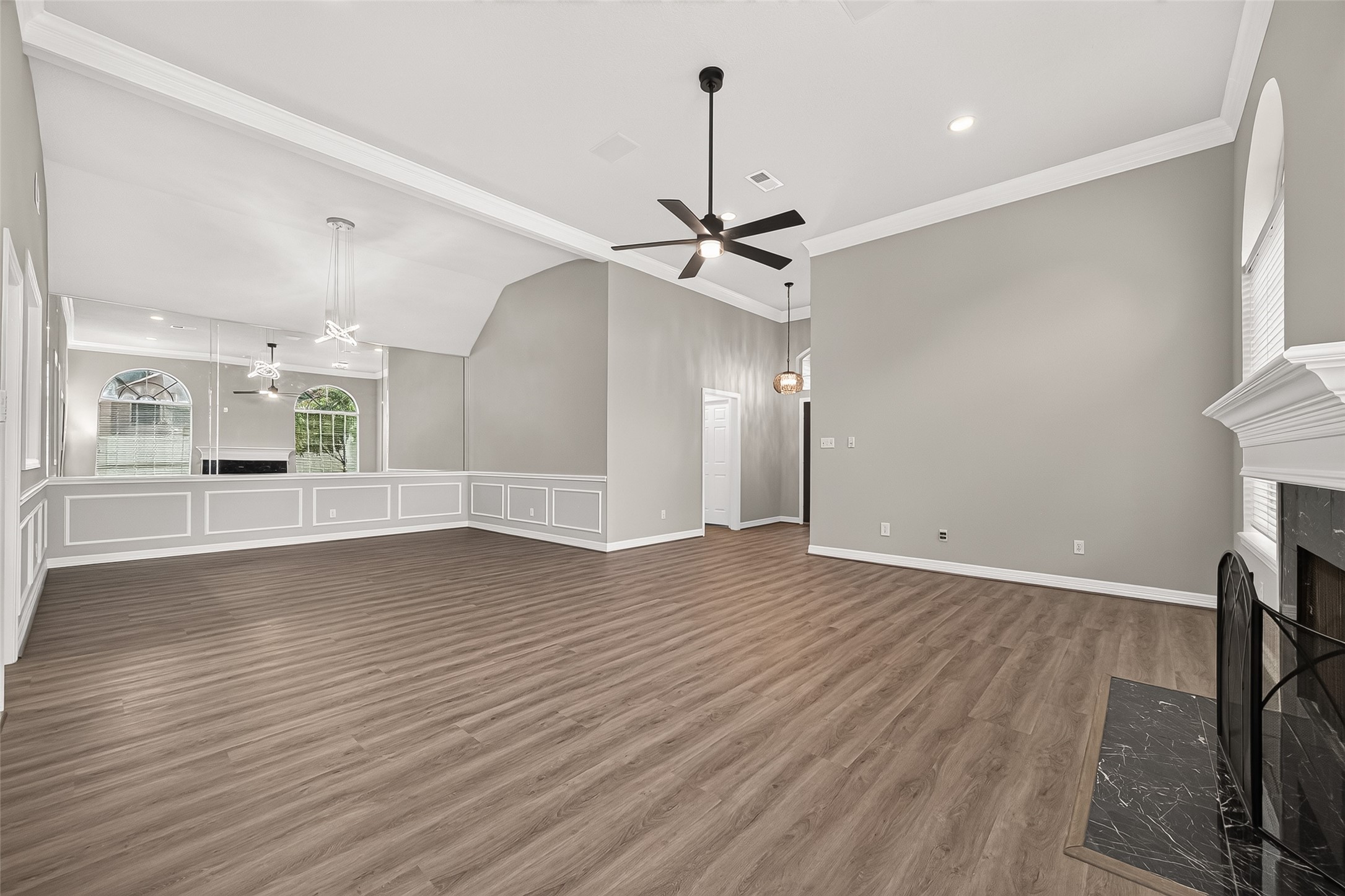 14303 Reissen Lane Property Photo 8