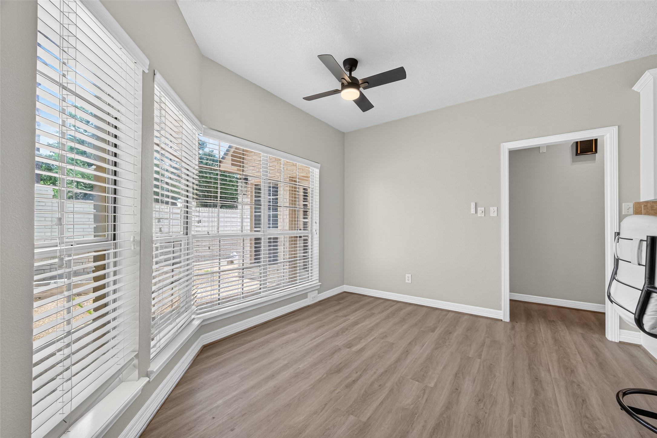 14303 Reissen Lane Property Photo 31
