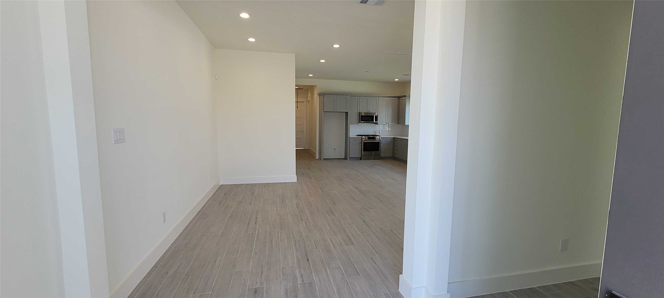 10319 Mandarin Lane Way Property Photo 4