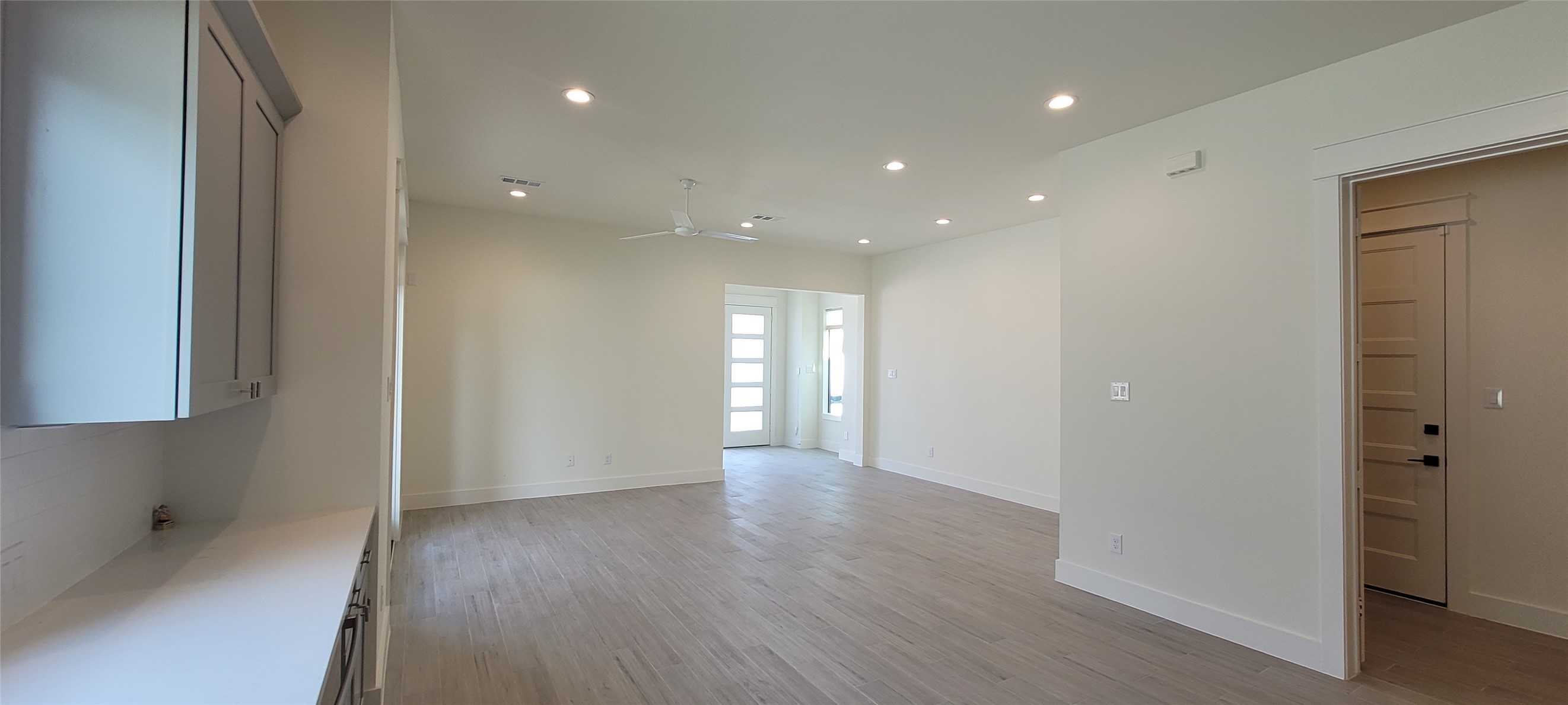 10319 Mandarin Lane Way Property Photo 9
