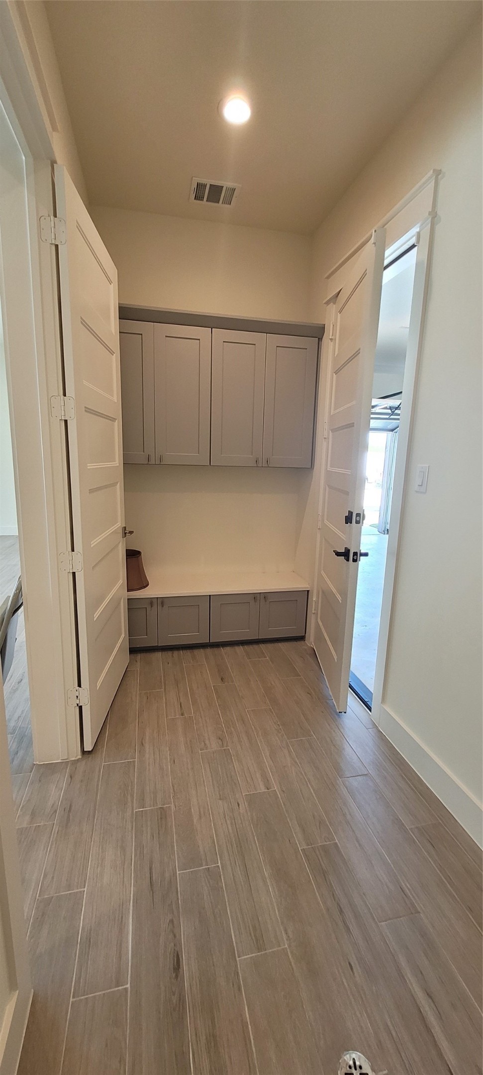 10319 Mandarin Lane Way Property Photo 13