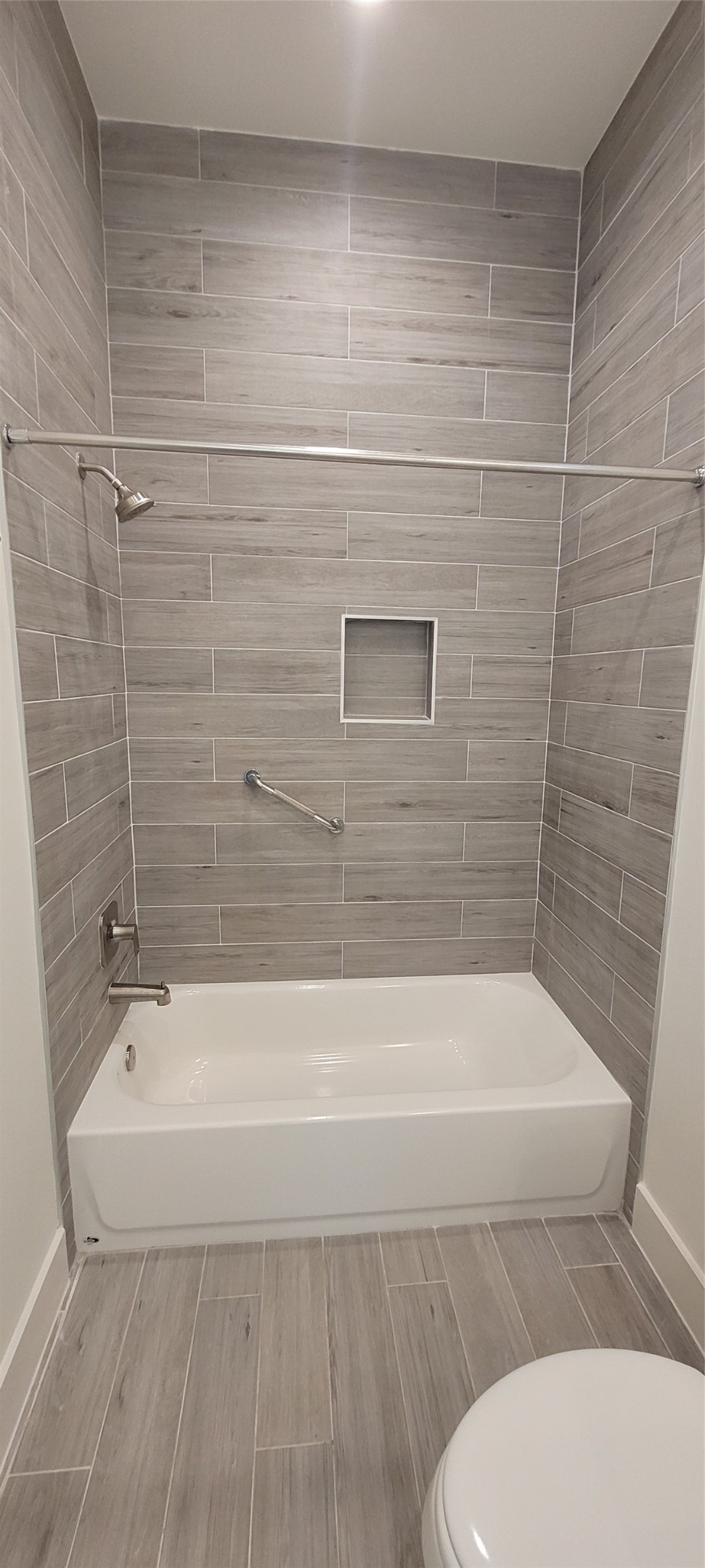10319 Mandarin Lane Way Property Photo 17