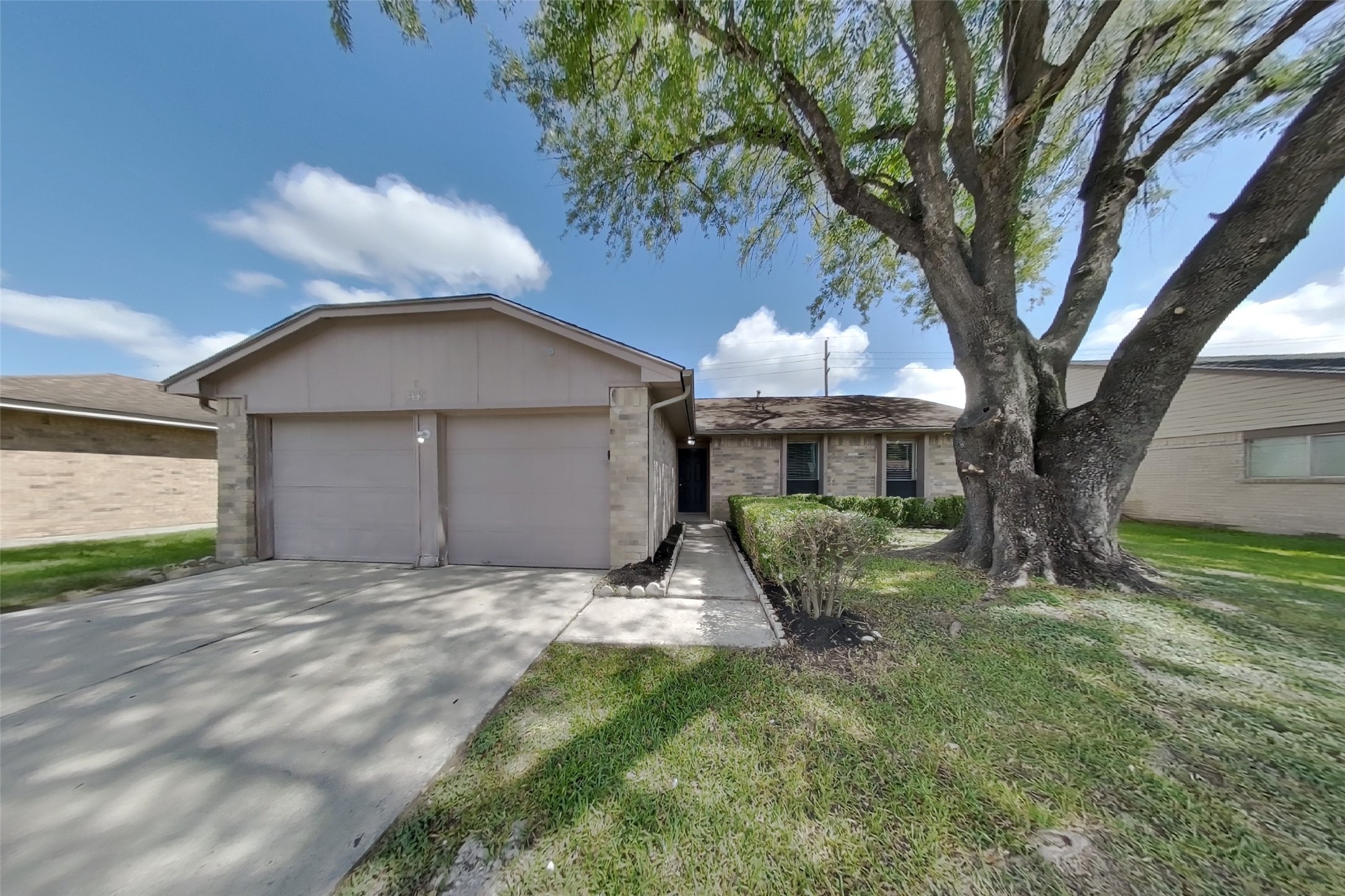 3446 Edgecreek Drive Property Photo 1
