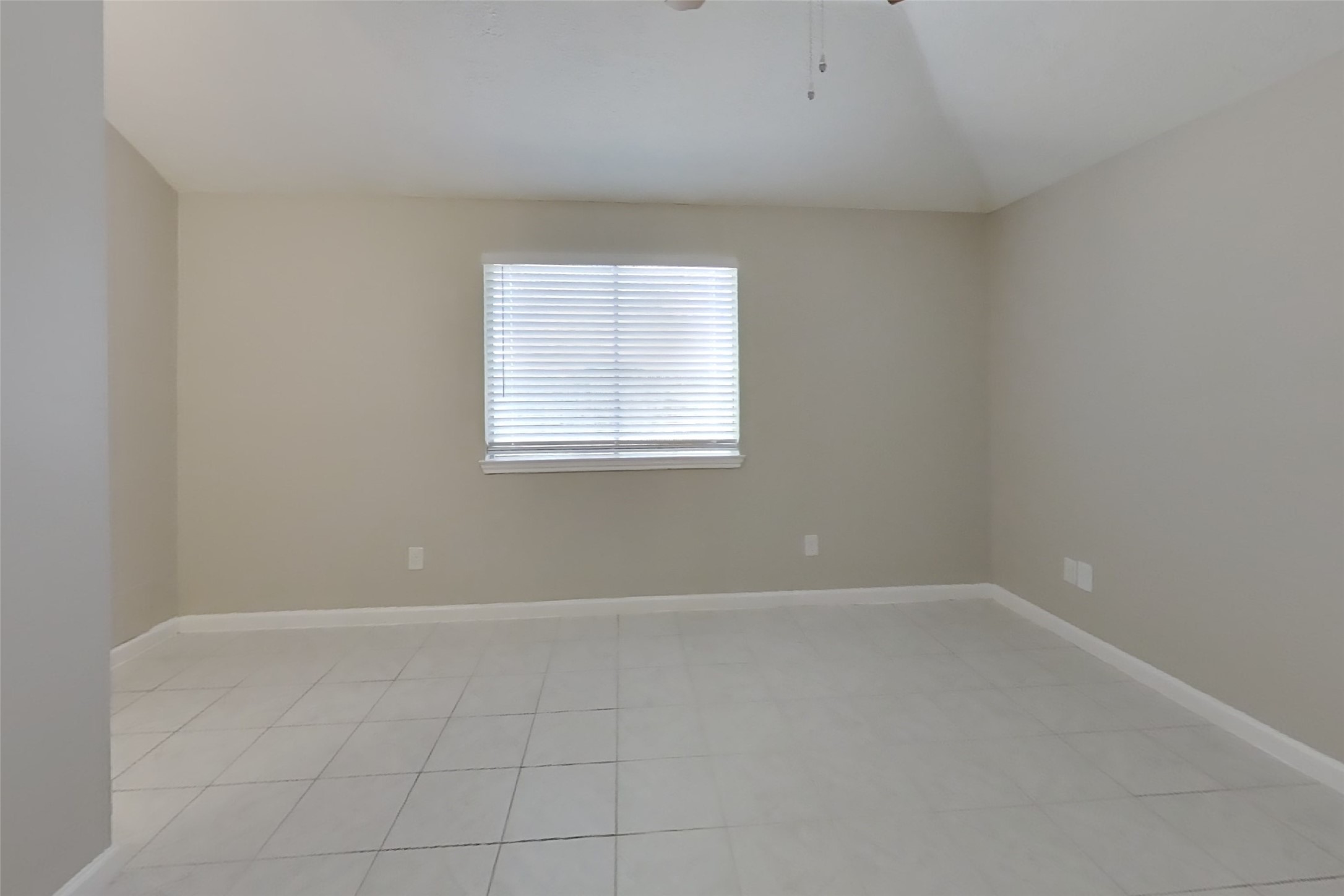 3446 Edgecreek Drive Property Photo 6