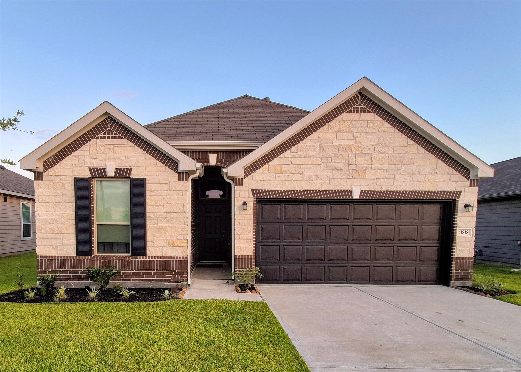 41818 Buckskin Basin Lane Property Photo 1