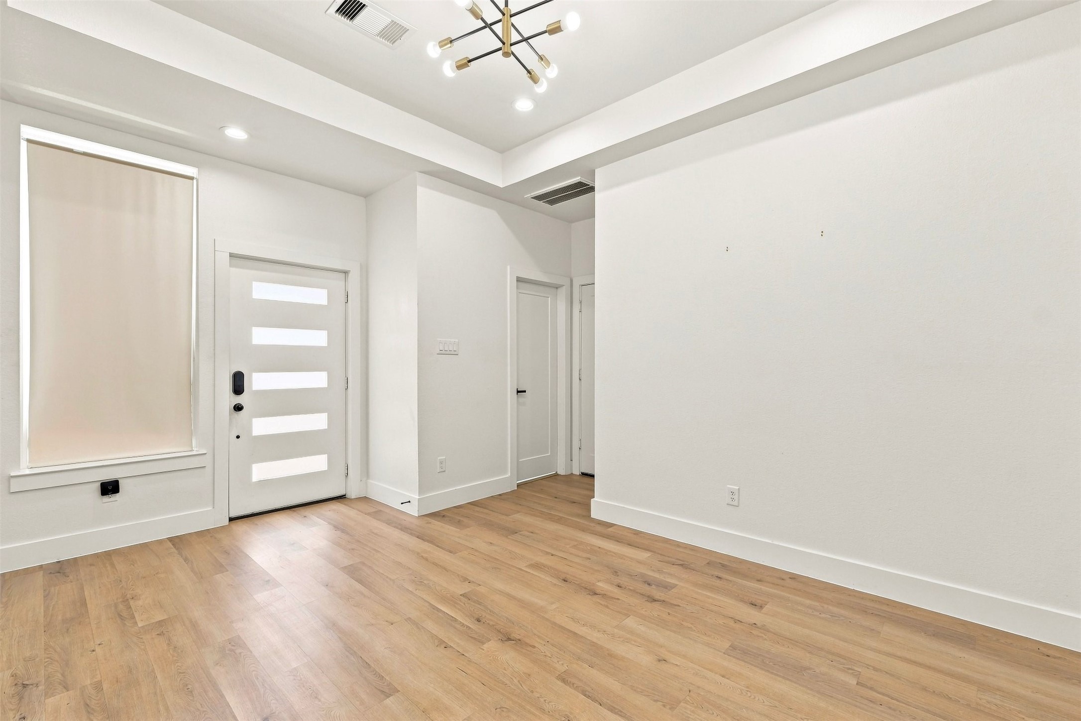 4217 Hare Street B Property Photo 5