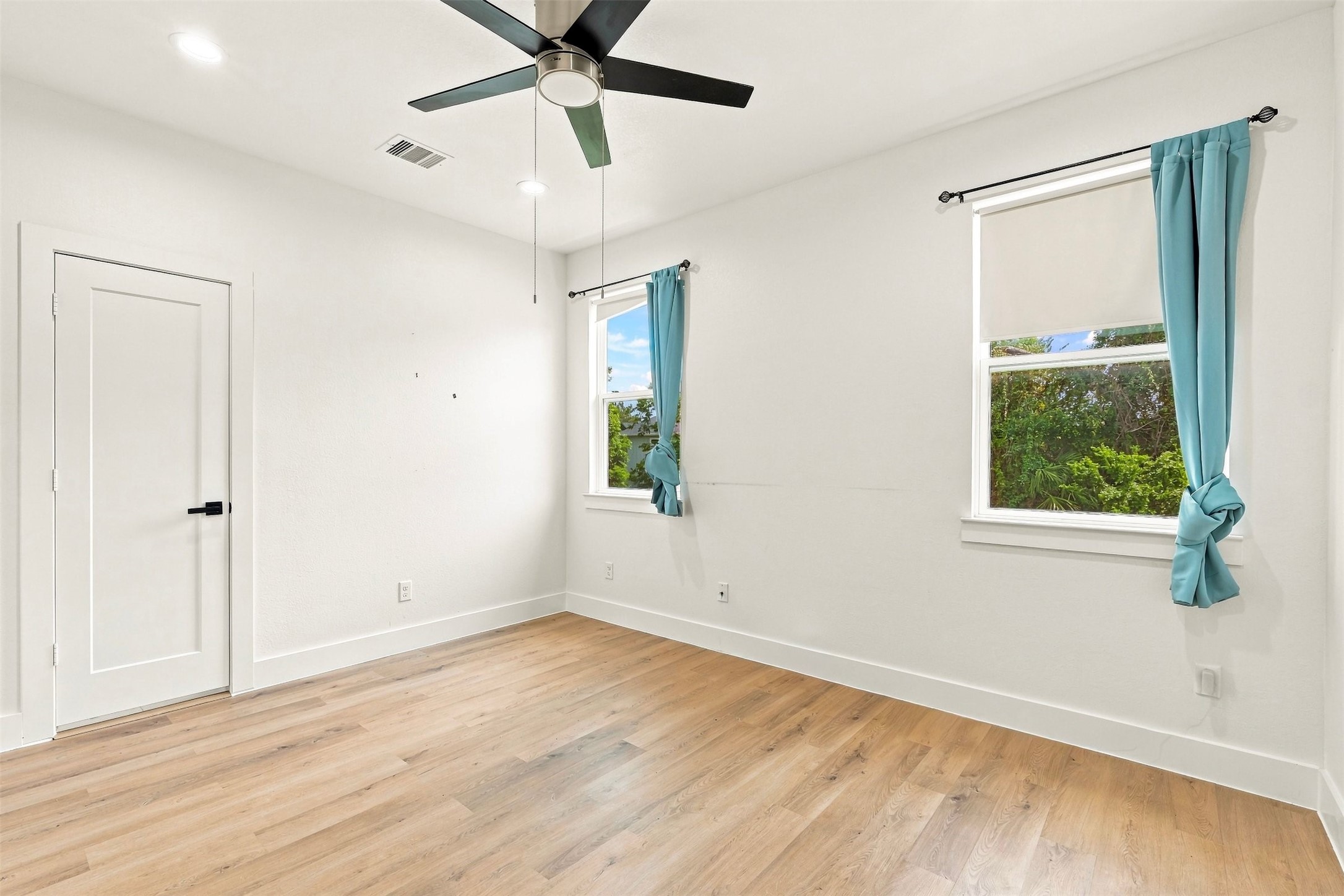 4217 Hare Street B Property Photo 19