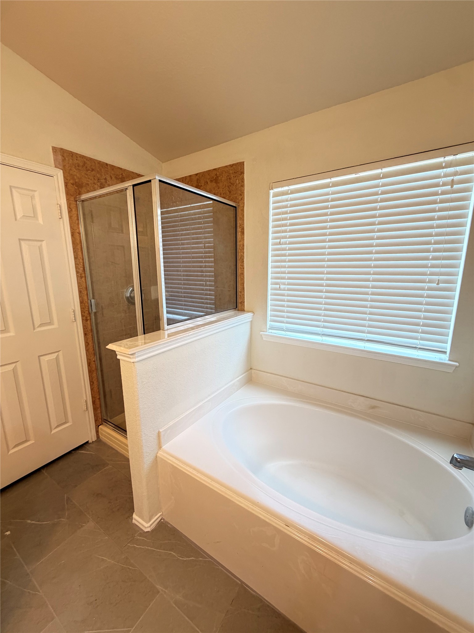 7419 Morgan Ranch Trail Property Photo 12