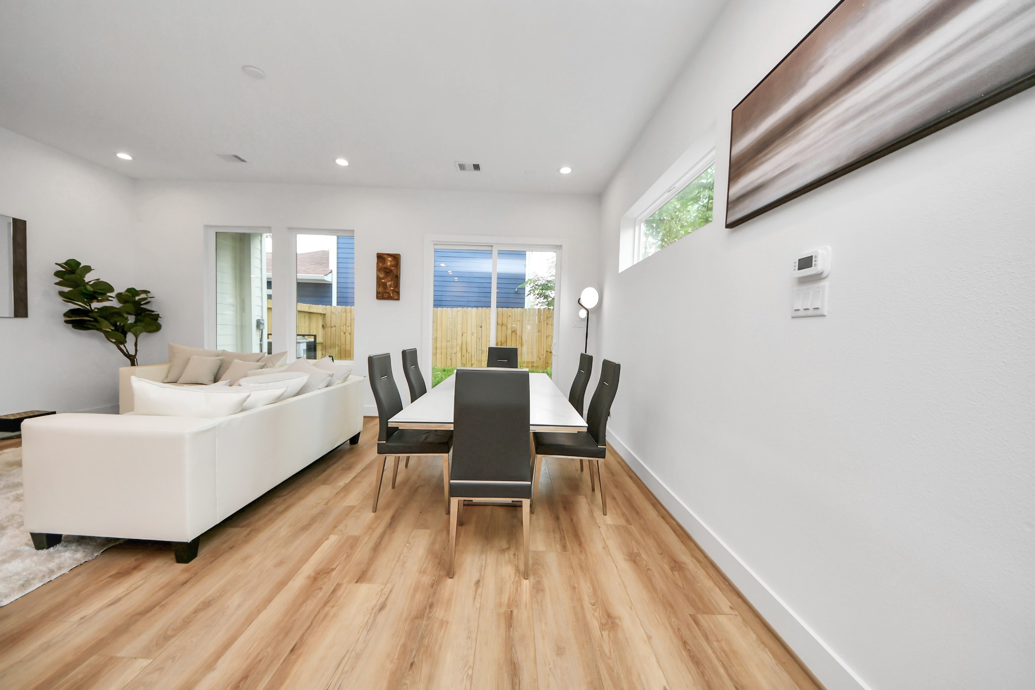 505 Middle Street Property Photo 10