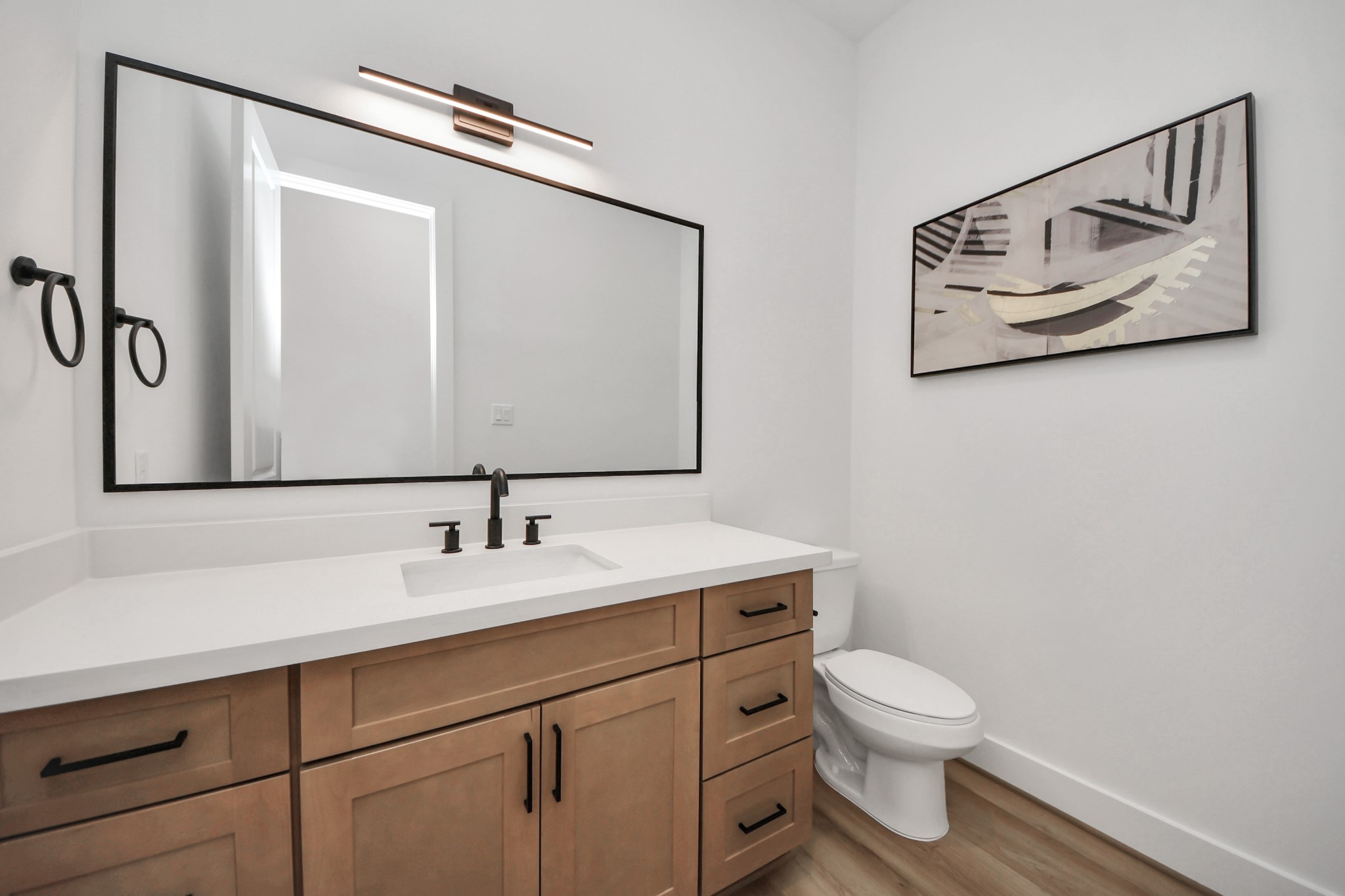 505 Middle Street Property Photo 17