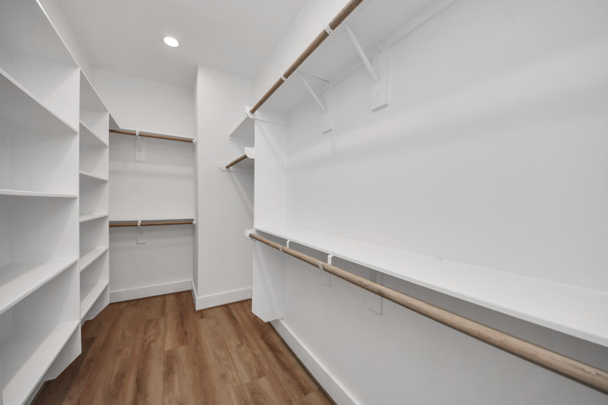 505 Middle Street Property Photo 29