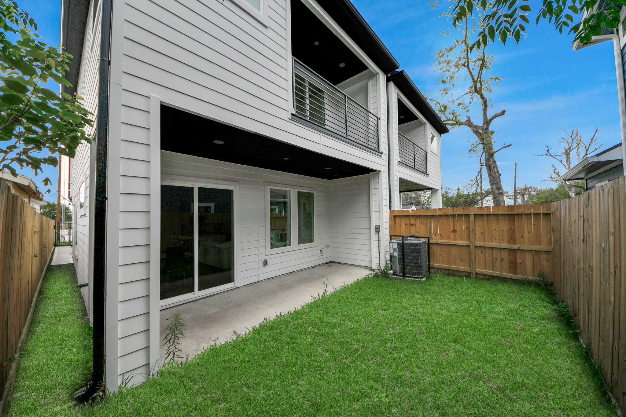 505 Middle Street Property Photo 38
