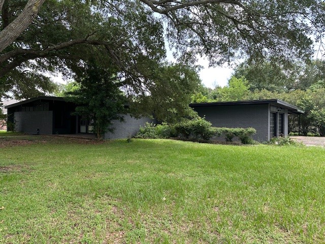 3900 Aggie Drive Property Photo 6