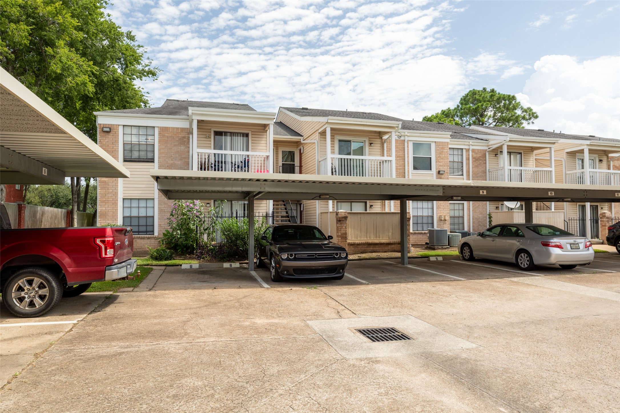 2750 Holly Hall Street 104 Property Photo 2