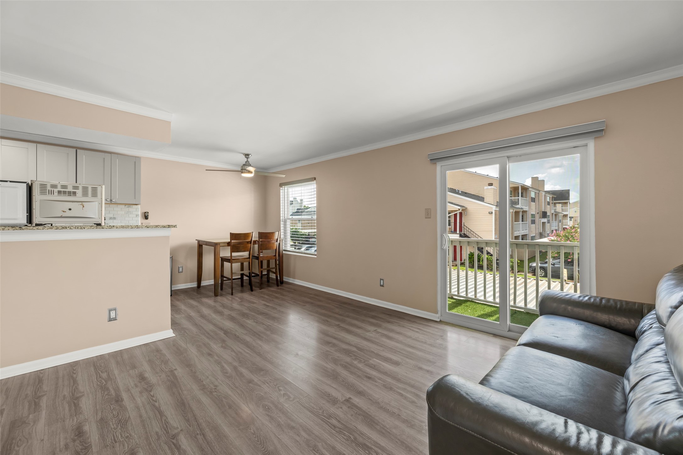 2750 Holly Hall Street 104 Property Photo 4
