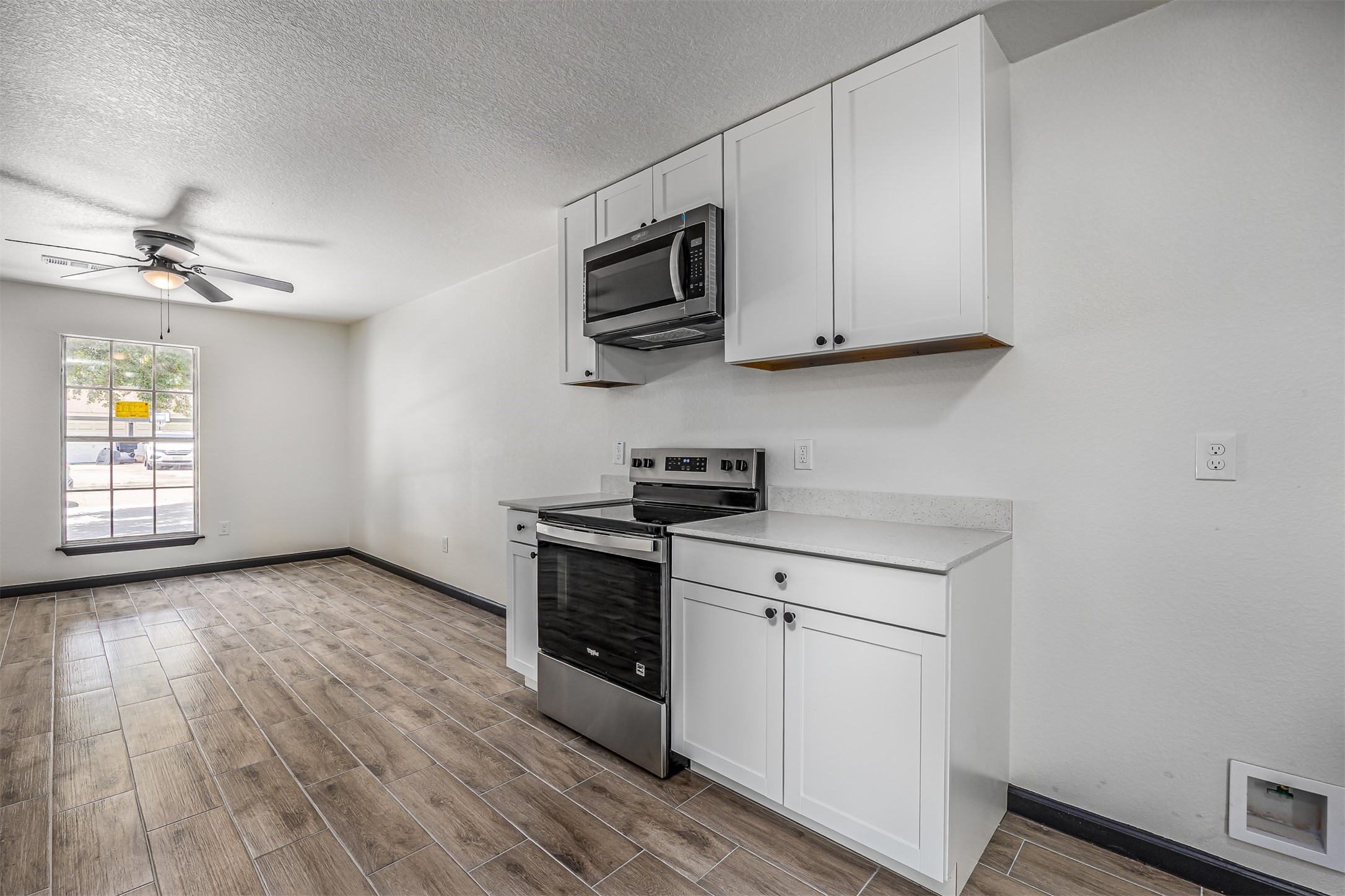 2915 Avenue O Property Photo 17