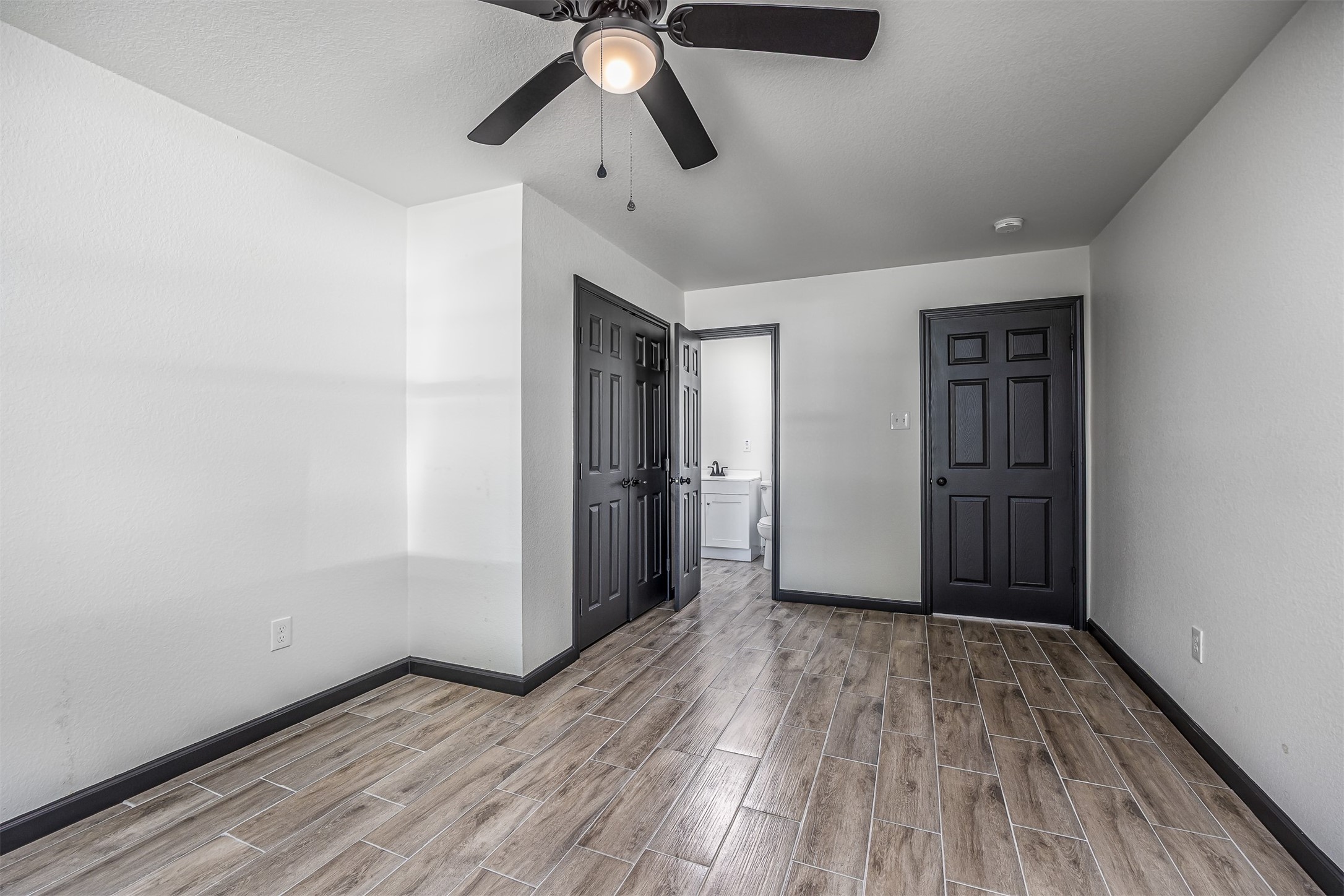 2915 Avenue O Property Photo 25