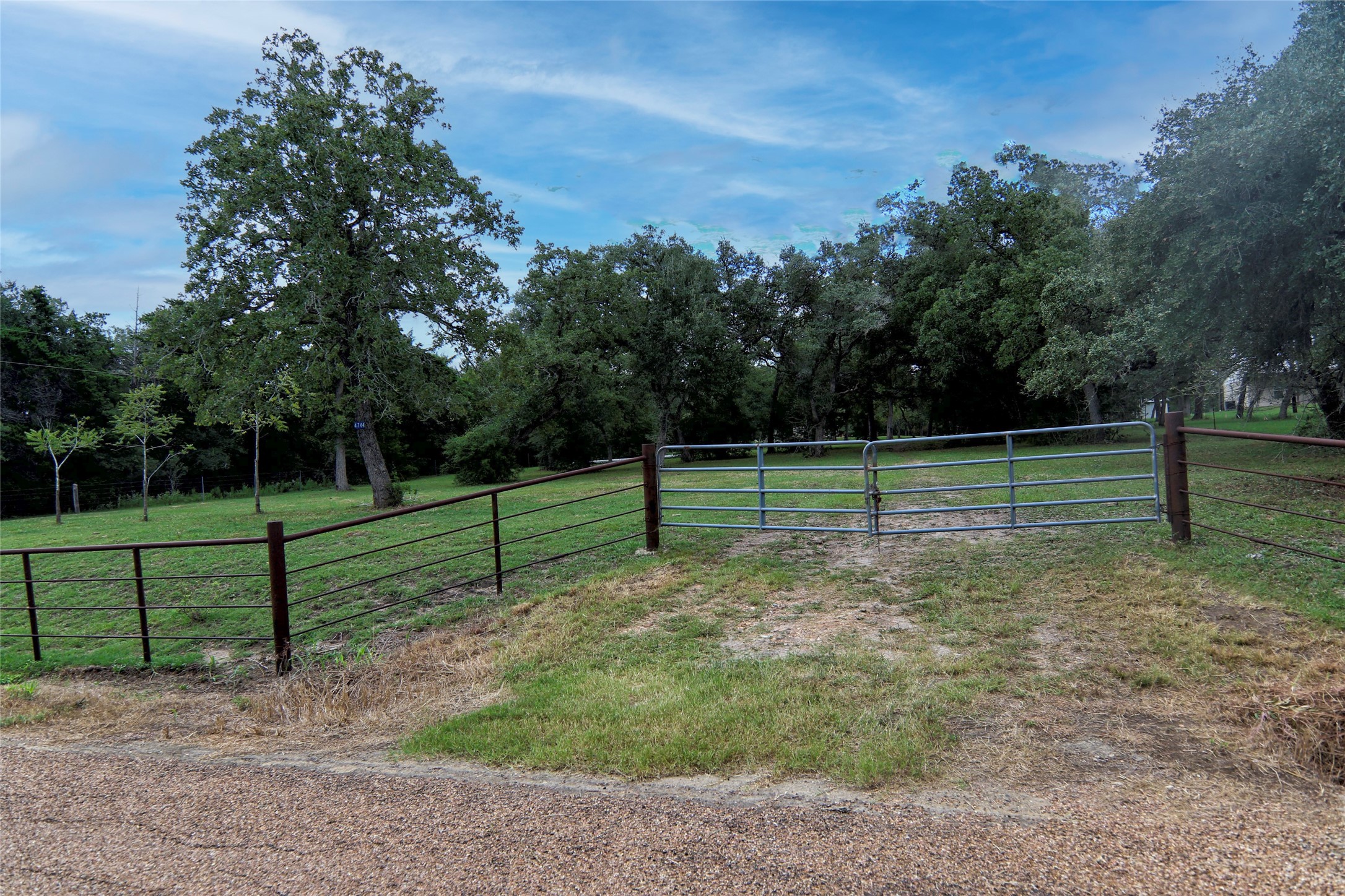 4744 Freyburg Hall Road Property Photo 2