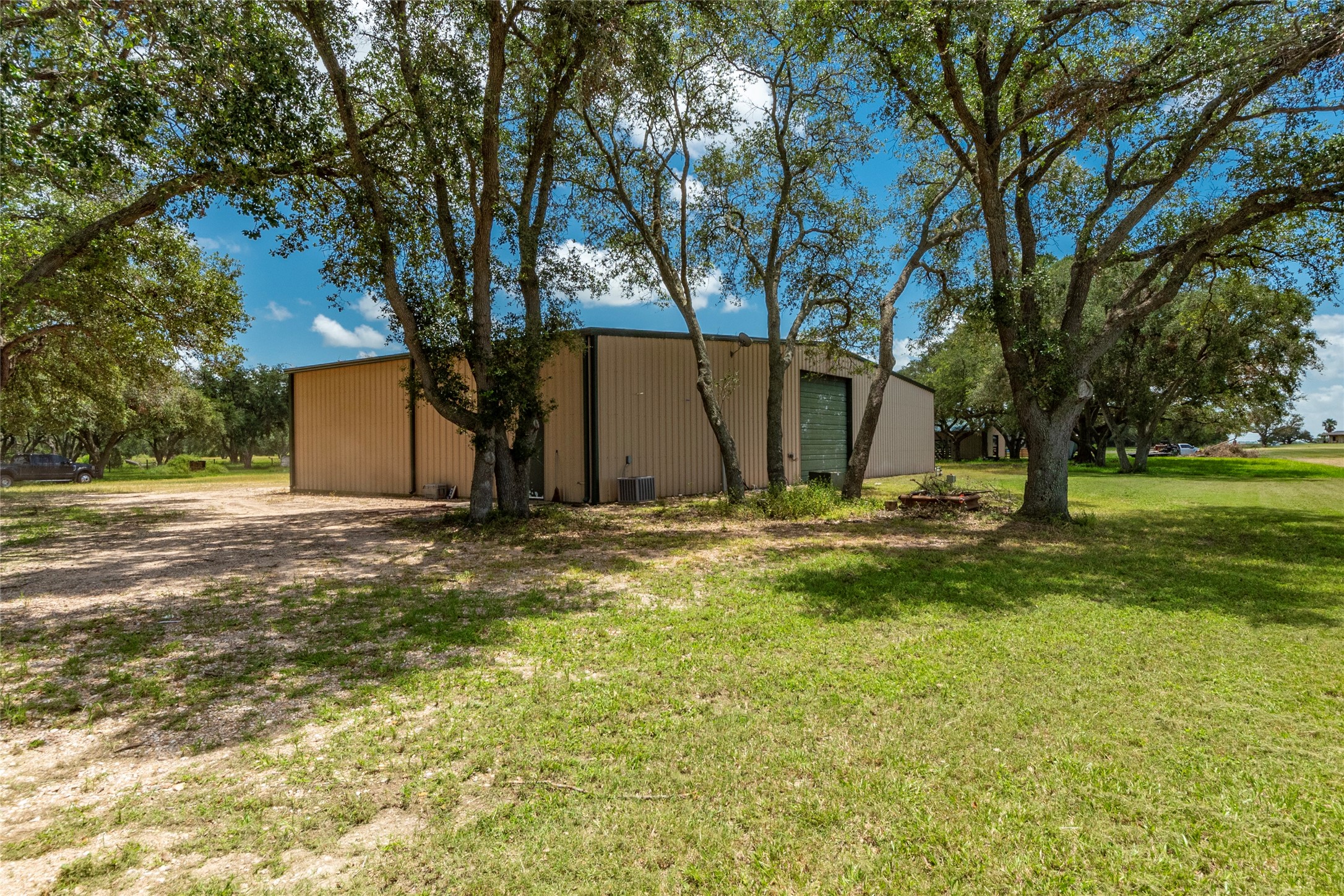 7887 Fm 1468 South Property Photo 44
