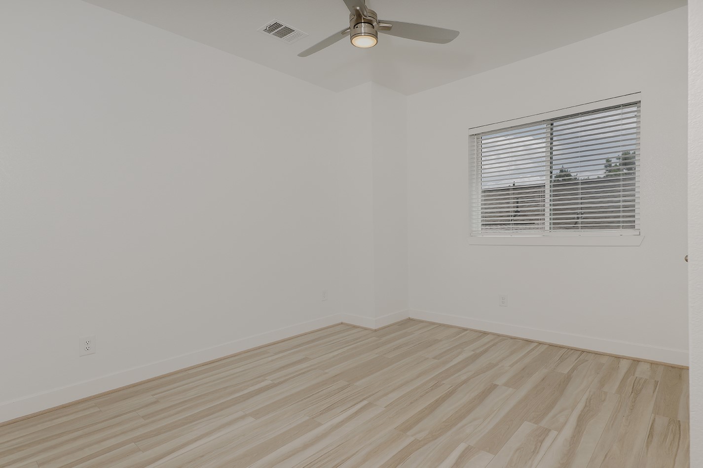 154 Kendrick Pines Boulevard Property Photo 25