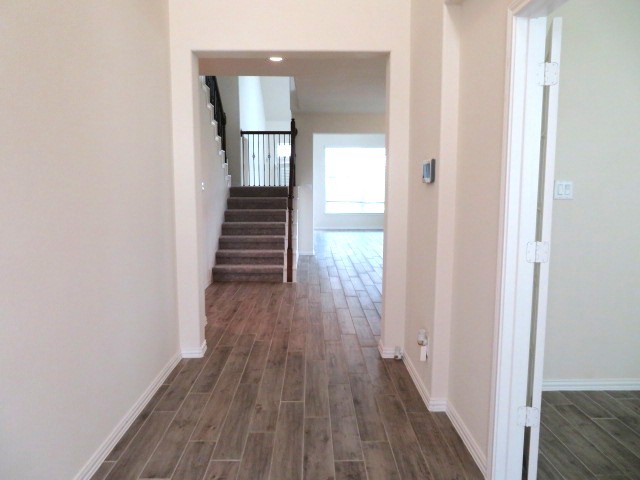 1927 Willow Rock Way Property Photo 2