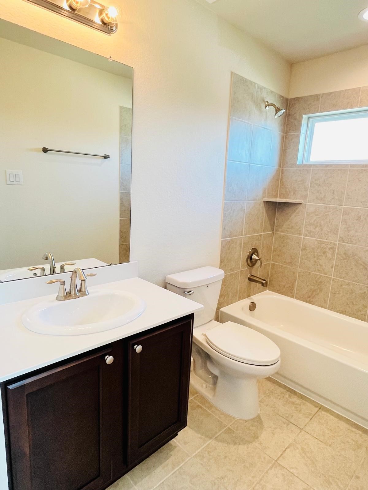 1927 Willow Rock Way Property Photo 16