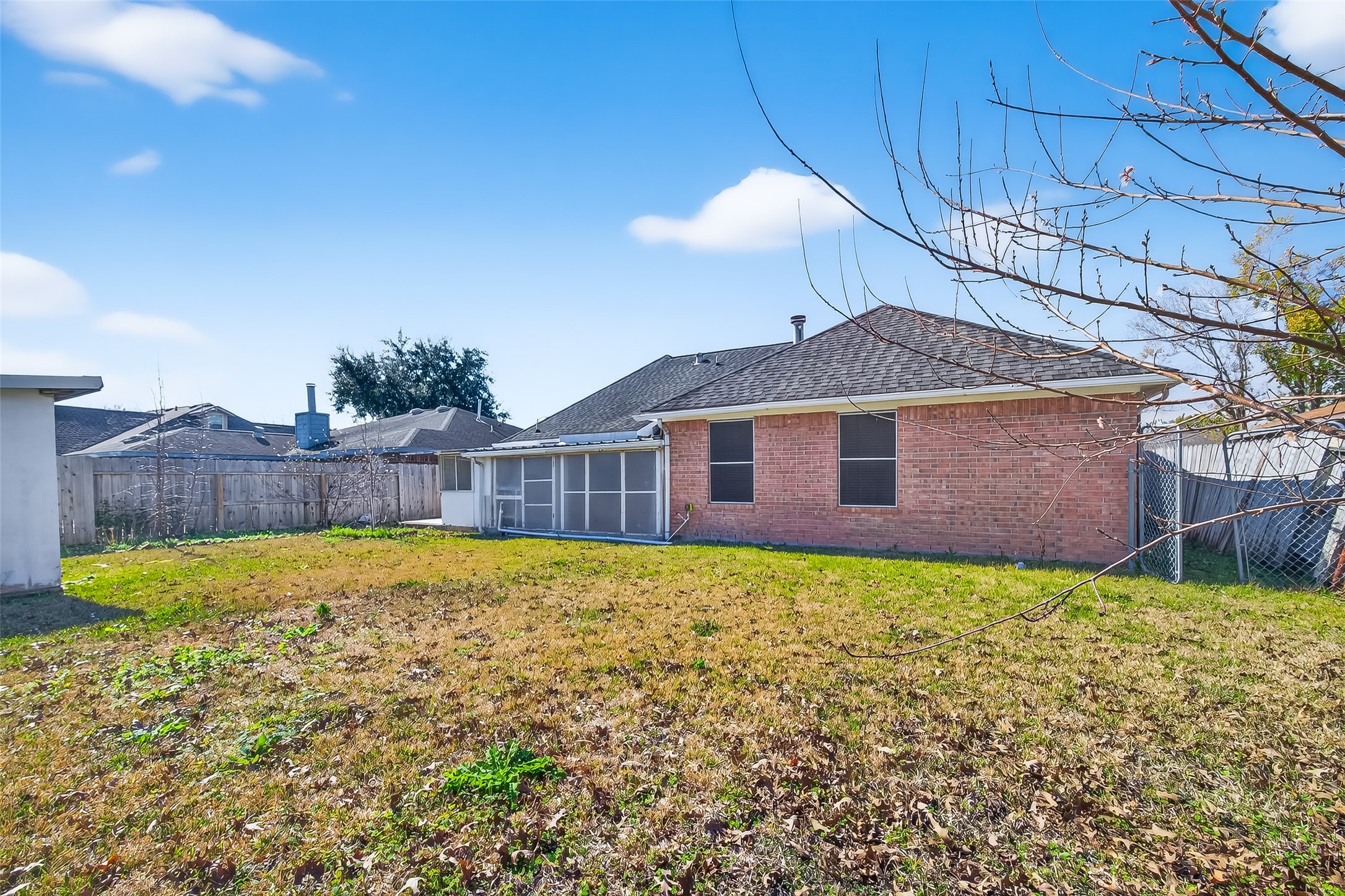9927 Glenkirk Drive Property Photo 20