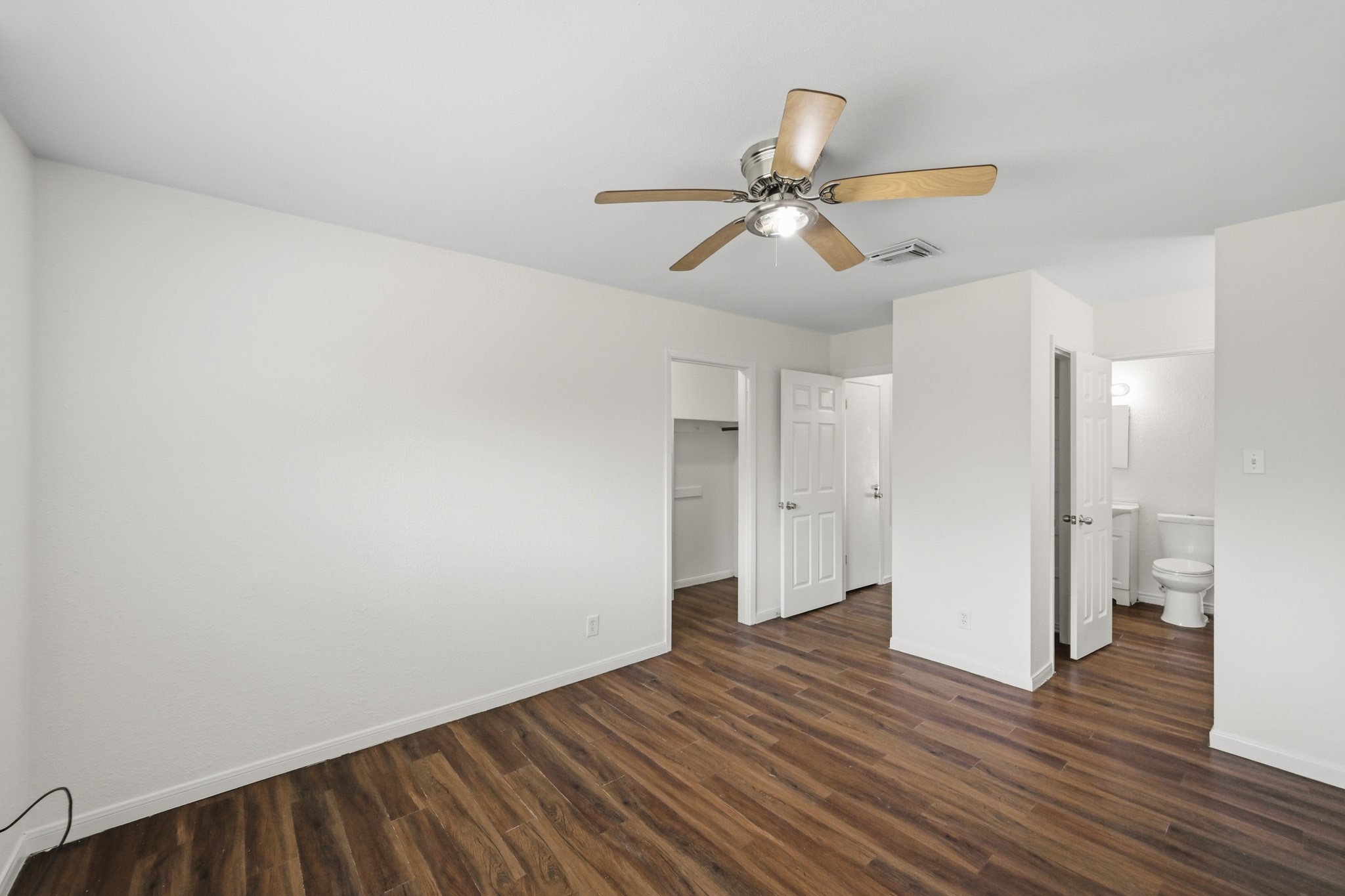 7303 Housman B Property Photo 15