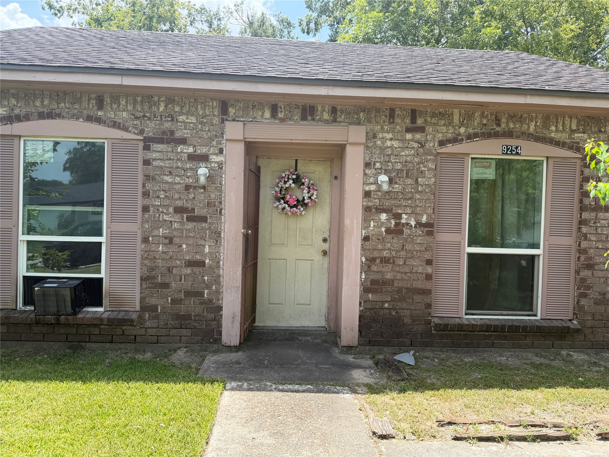 9254 Richland Drive Property Photo 1