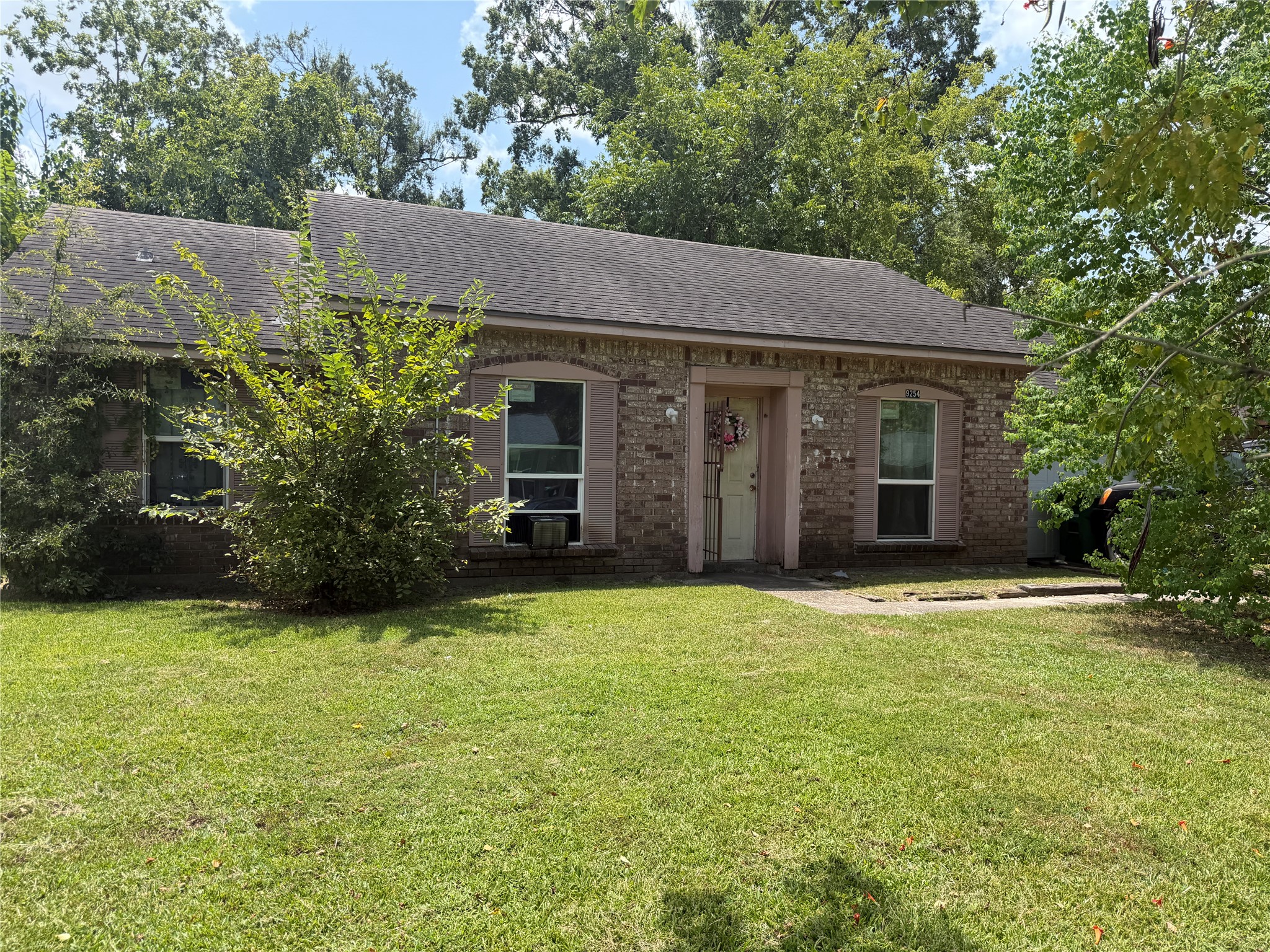 9254 Richland Drive Property Photo 3