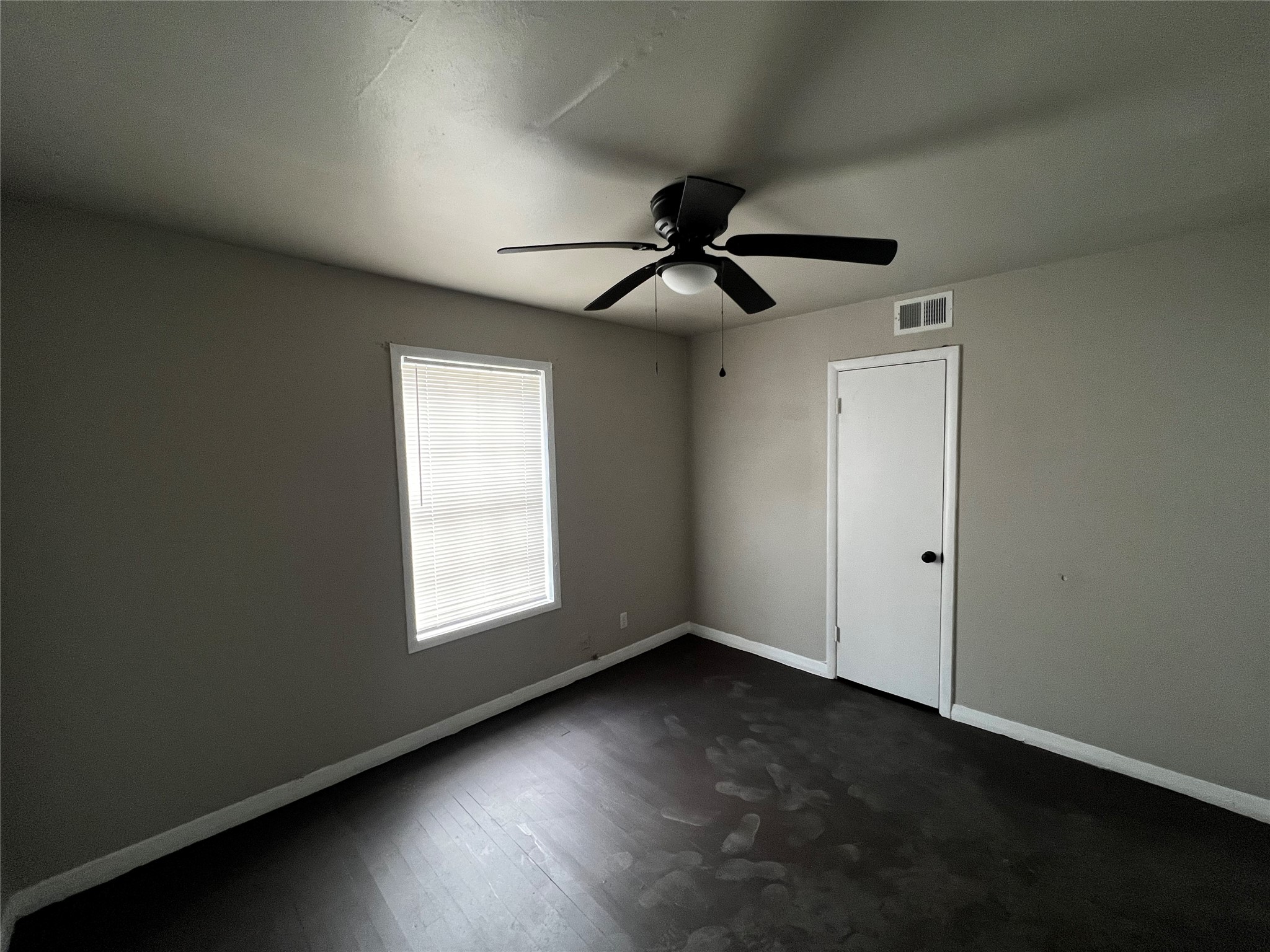 1380 Fairway Street Property Photo 3