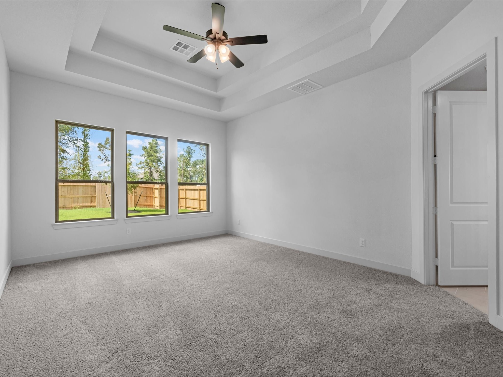 16407 Cat Court Property Photo 11