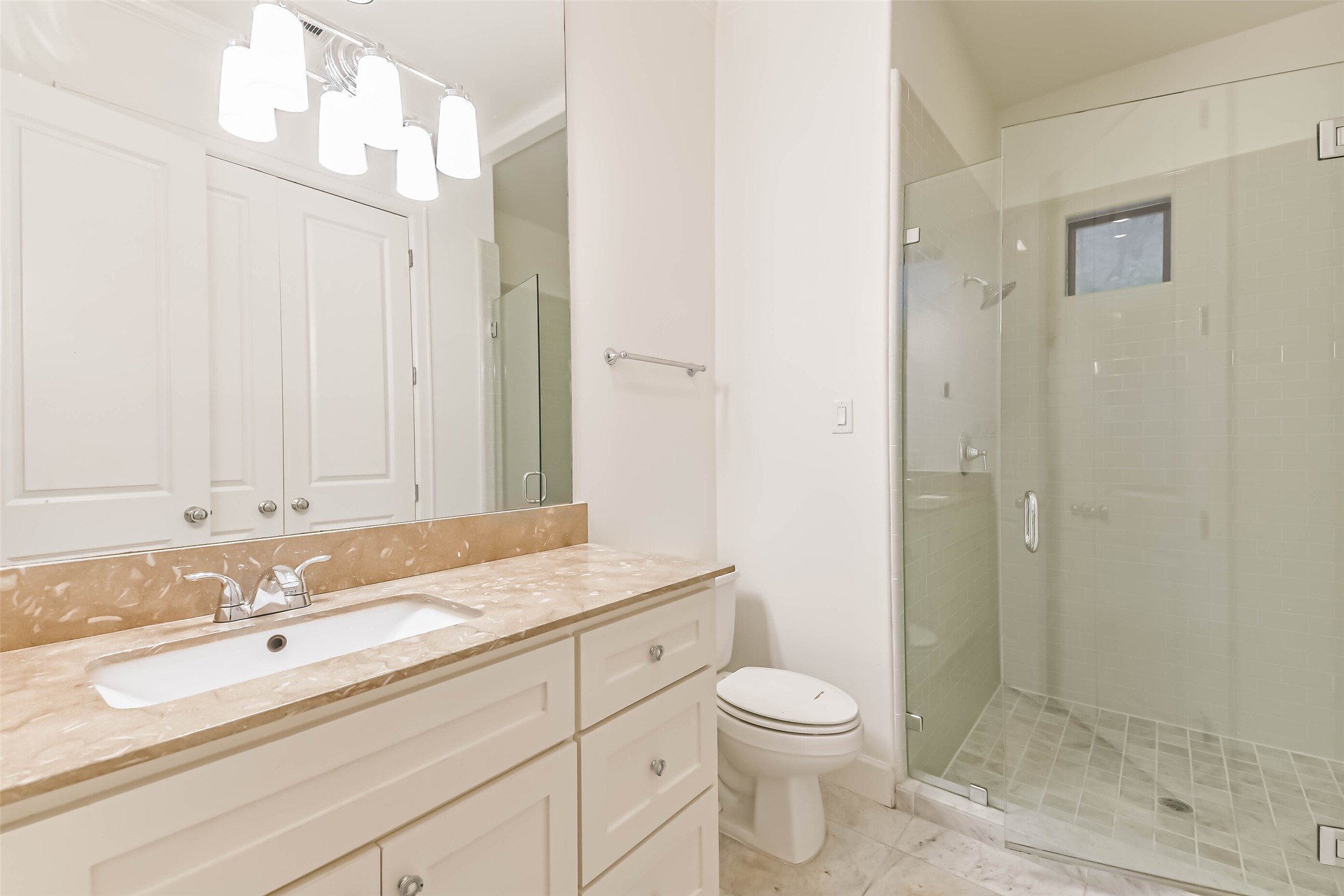 1407 Stanford Street Property Photo 12