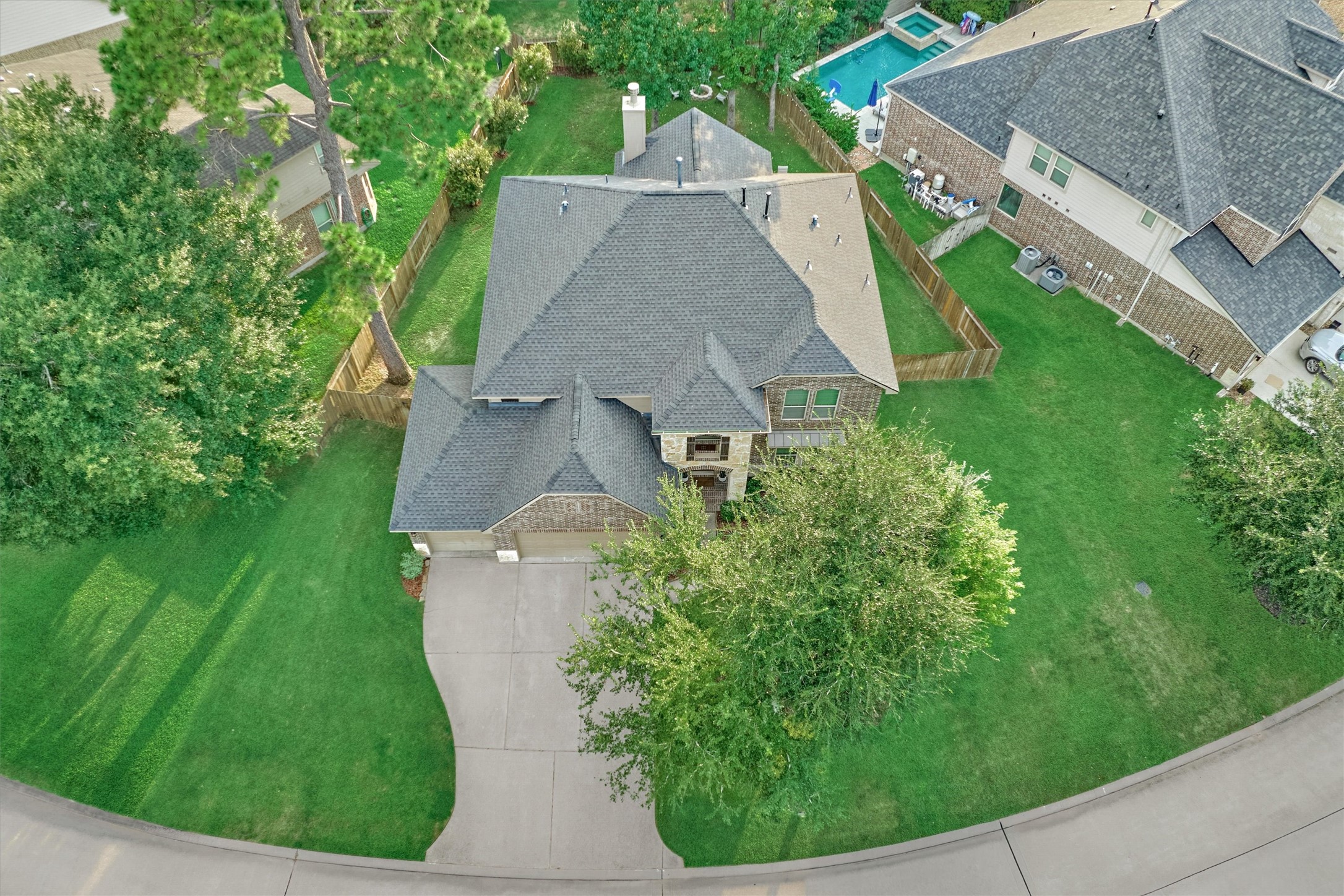 137 Jaxxon Pointe Drive Property Photo 2